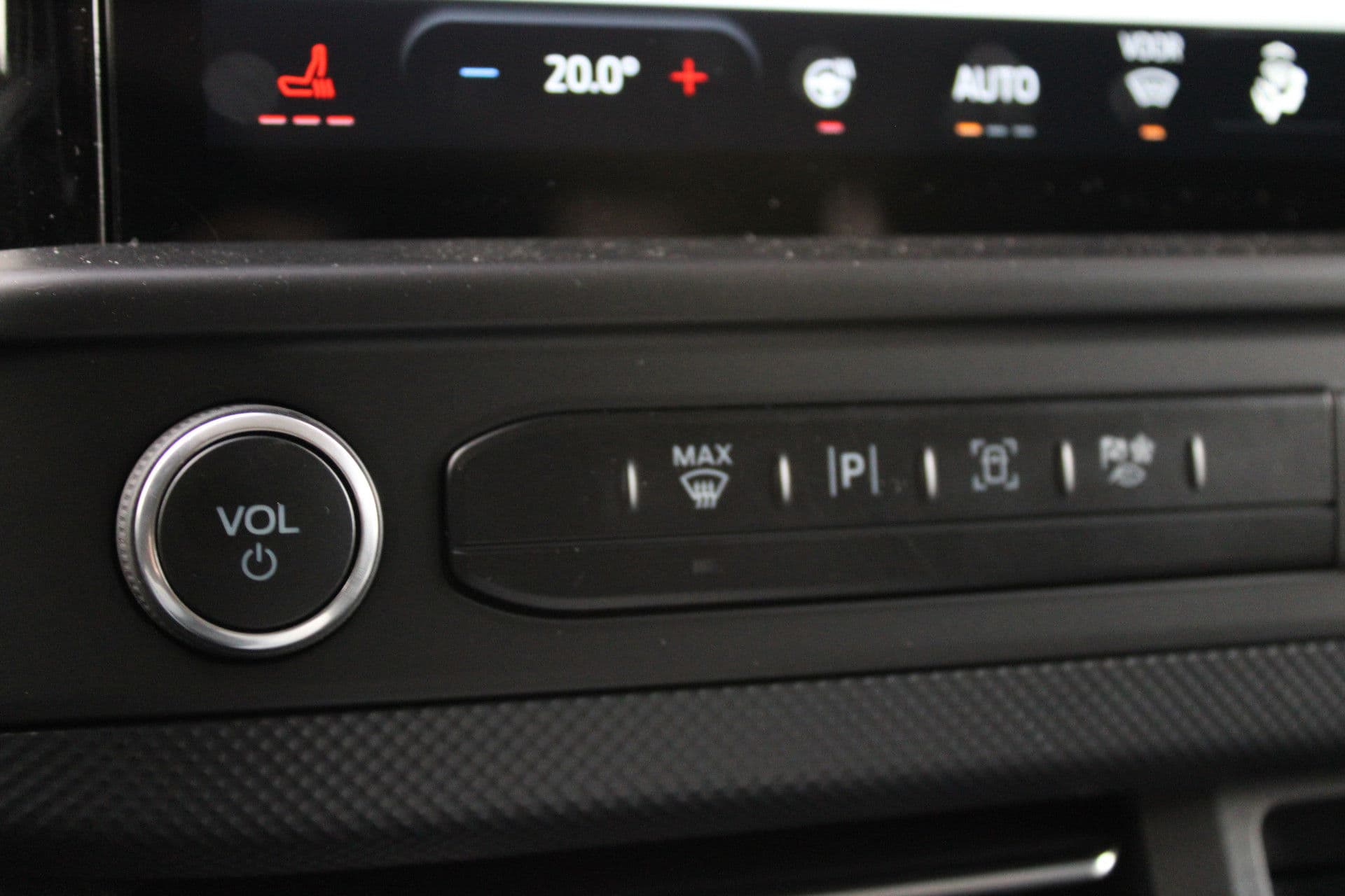 Ford Transit Custom 340 2.5 PHEV L2H1 Limited 232pk - 8 zits - Adaptive Cruise - Blind spot - Navi - Stuurverwarming - Airco achterin - Incl BPM - Rijklaar thumbnail 21