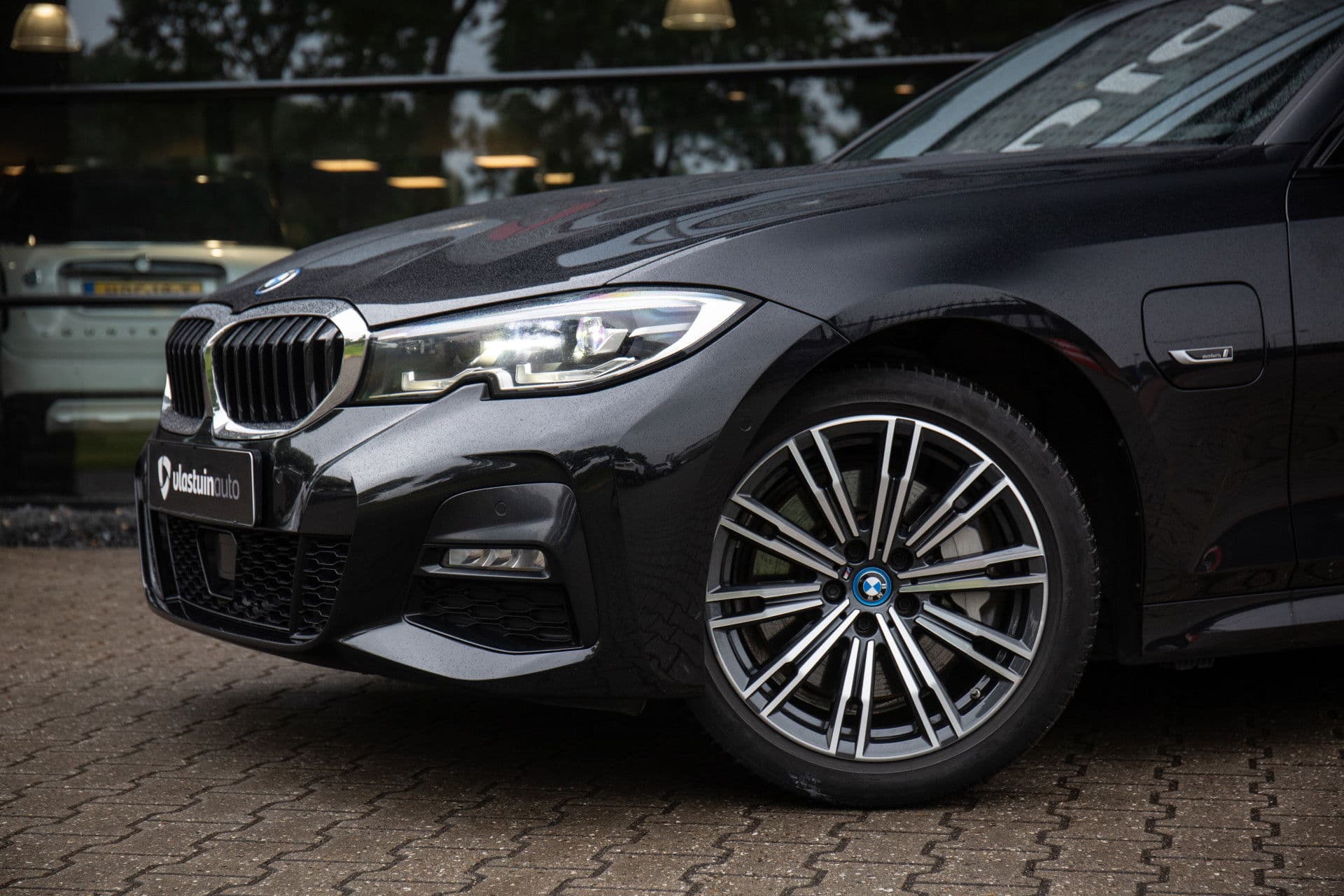 BMW 3 Serie Touring 330e High Executive M-Sport 290pk , Adaptive cruise, Trekhaak, Sfeerverlichting, thumbnail 4