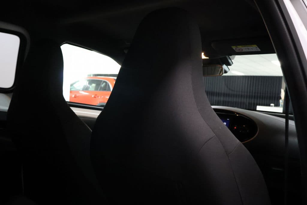 Toyota Aygo X 1.0 VVT-i S-CVT Pulse | Automaat thumbnail 13