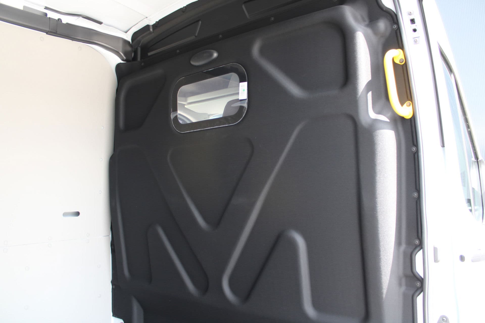 Ford Transit 350 2.0 TDCI L3H2 Trend 130pk Trend - Facelift - Xenon - Carplay - Android - Camera - Airbag Passagier - Rijklaar thumbnail 12