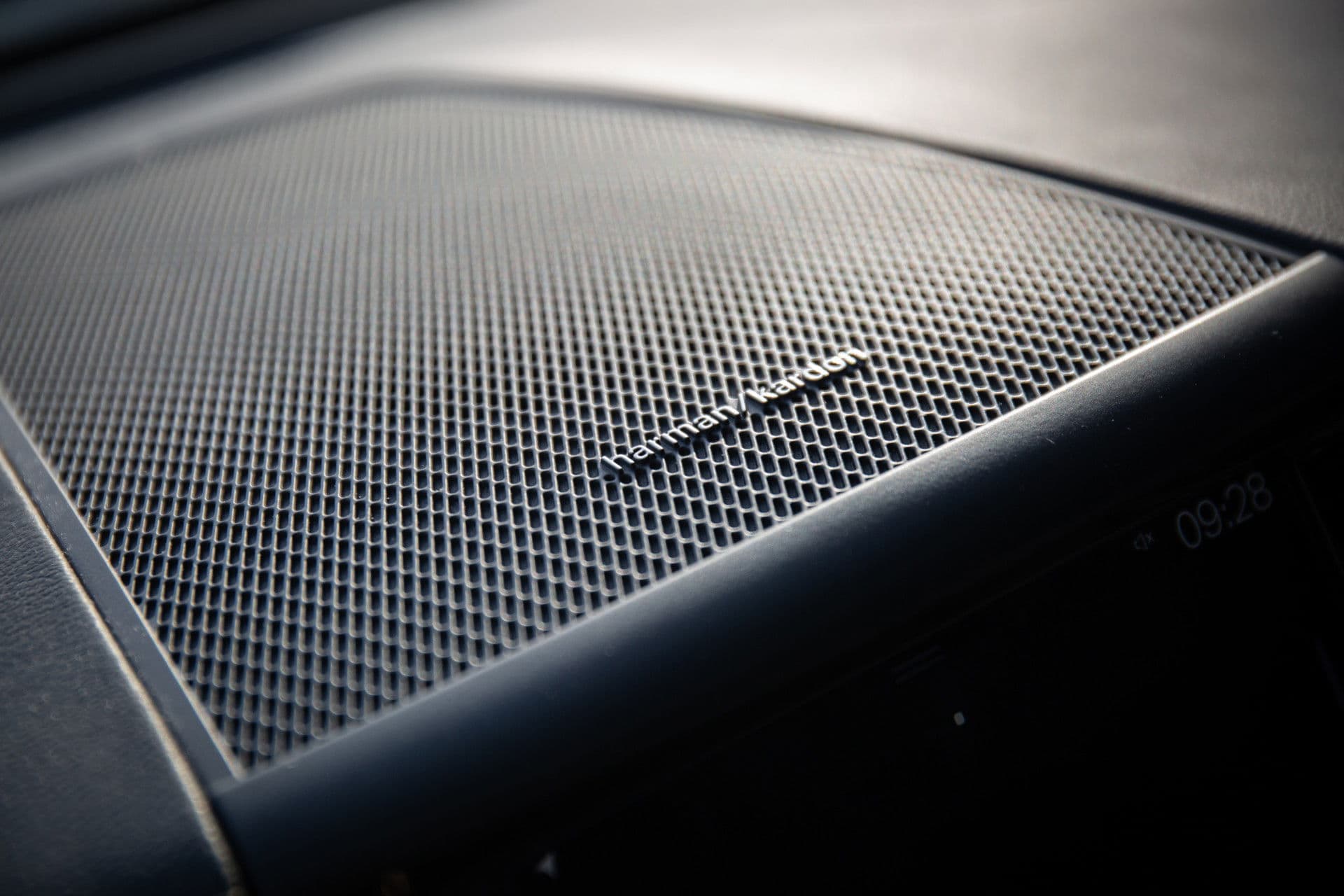 Volvo XC60 2.0 T5 Inscription , Luchtvering, Panoramadak, Trekhaak, Head-up Display, thumbnail 28