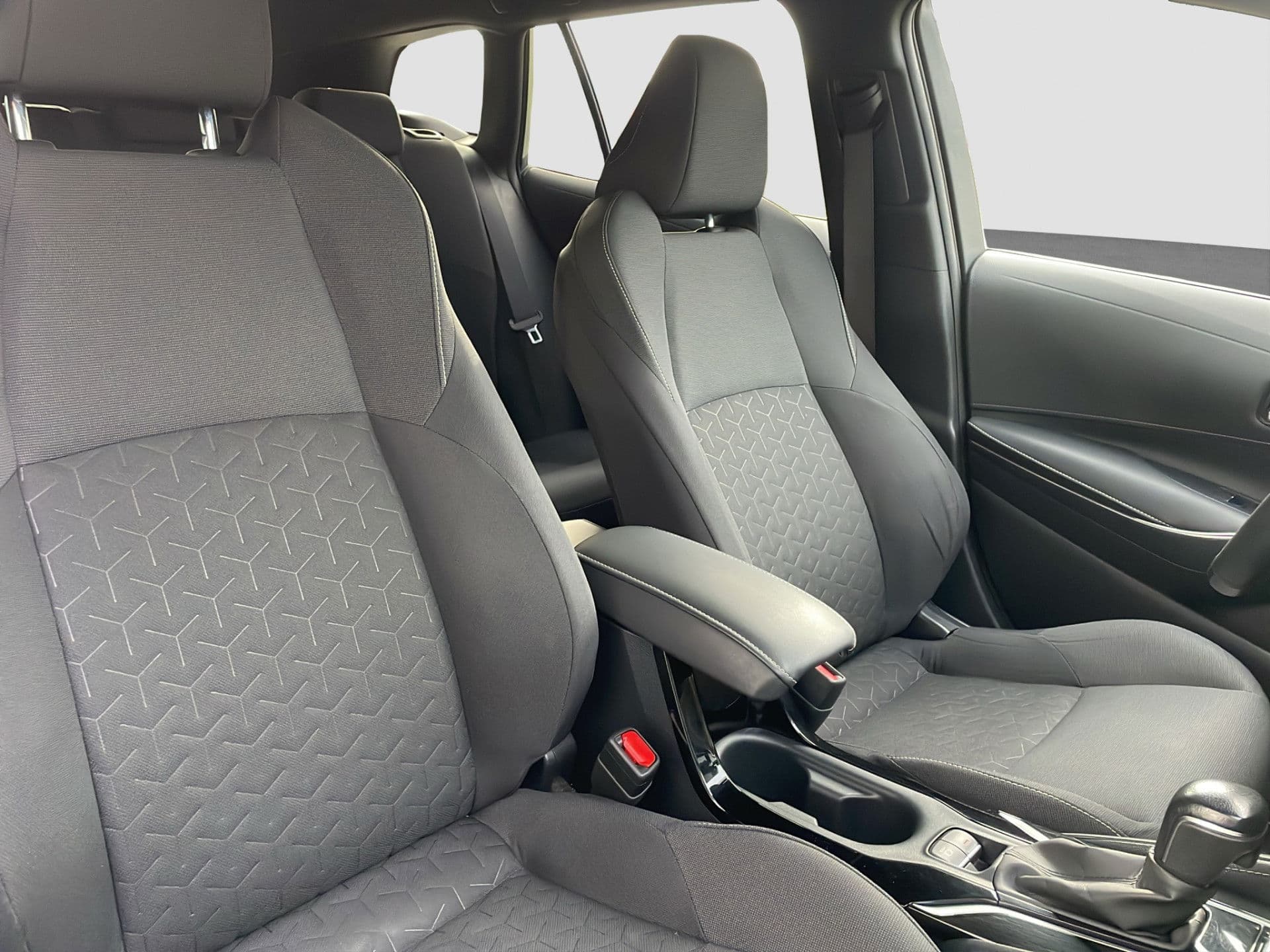 Toyota Corolla Touring Sports 1.8 Hybrid Dynamic | 10jr garantie | HUD | Camera | Carplay | Navi thumbnail 21