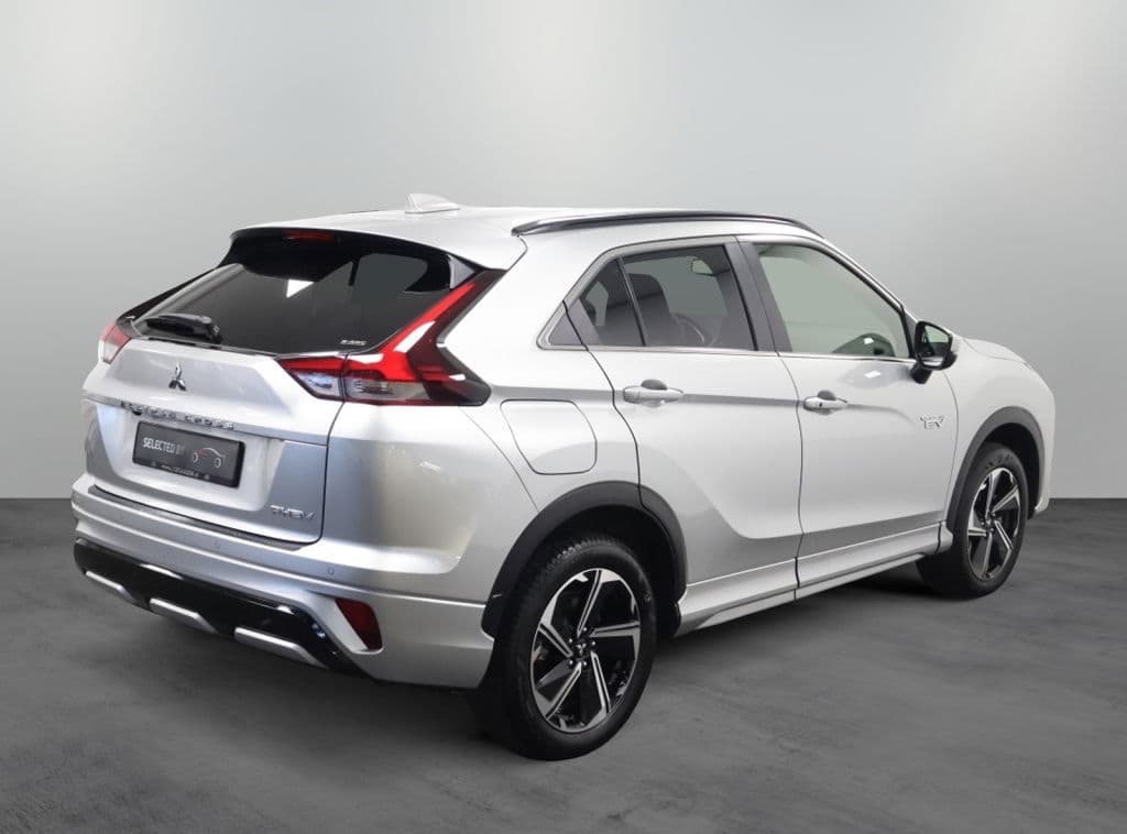 Mitsubishi Eclipse Cross 2.4 PHEV Instyle thumbnail 3