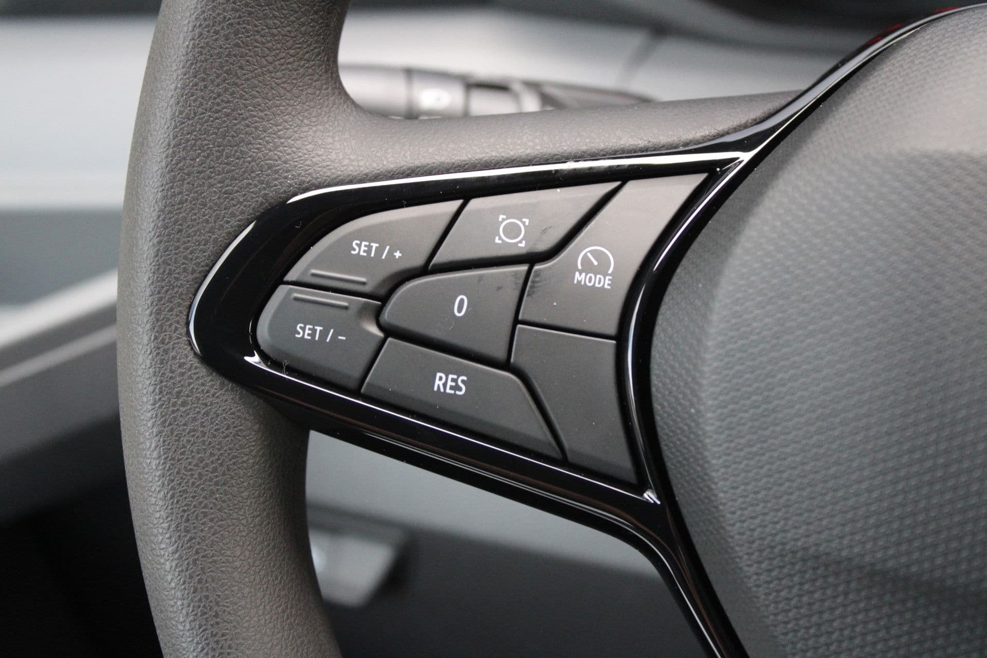 Renault Master T35 2.0 dCi 170pk L2H2 Extra - Navigatie - Camera - 270 gr deuren - Parkeersensoren - Draadloos laden - Rijklaar thumbnail 18