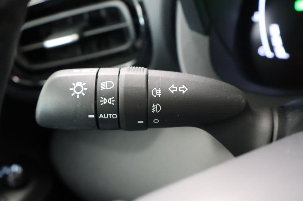 Toyota Yaris Cross 1.5 Hybride 115 Dynamic met Winterpack thumbnail 20