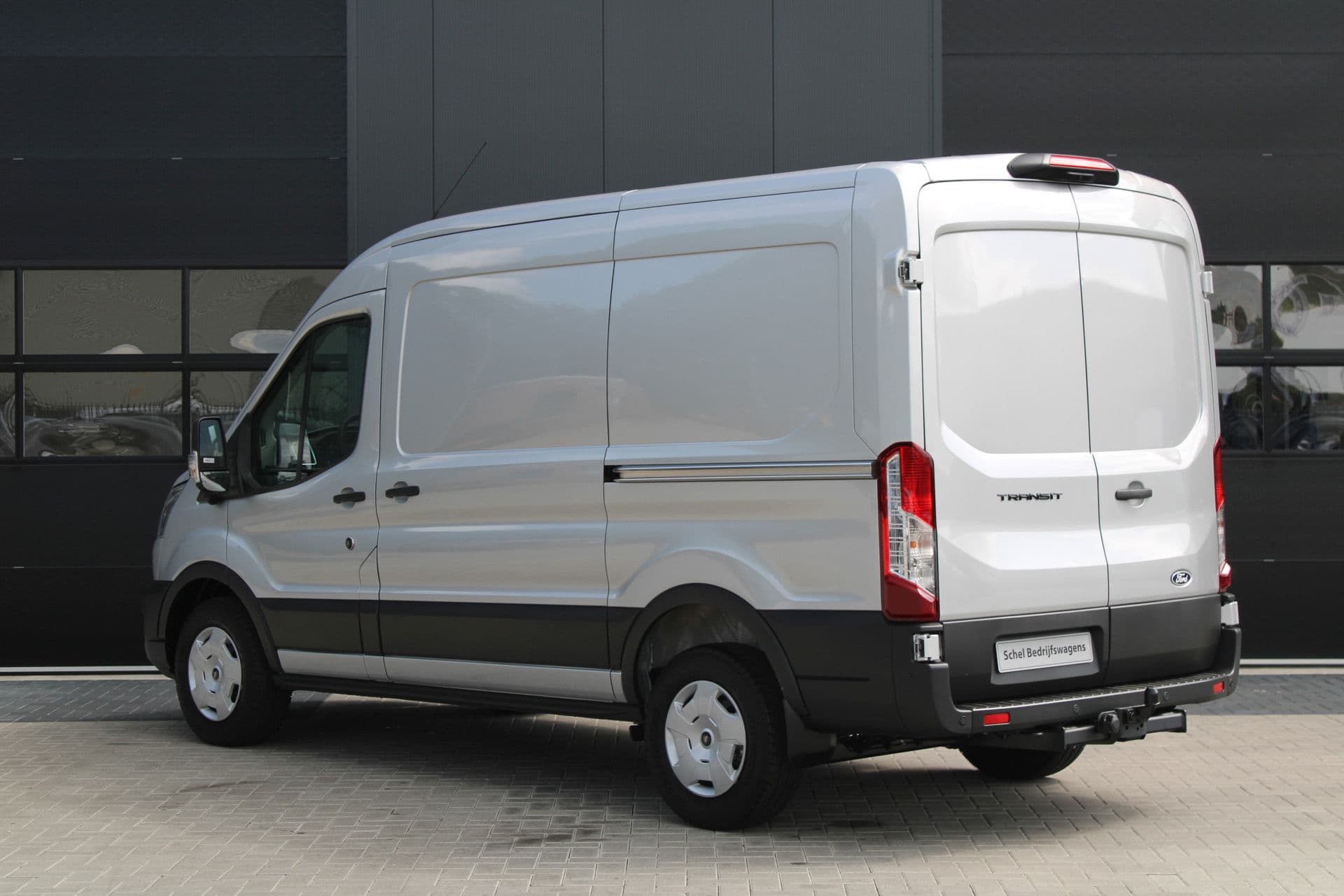 Ford Transit 350 2.0 TDCI L2H2 Trend 165pk - Facelift - 2x Schuifdeur - Adaptive Cruise - Navigatie - Blind Spot - 360 Camera - Stoel - Stuurverwarming - Rijklaar thumbnail 30