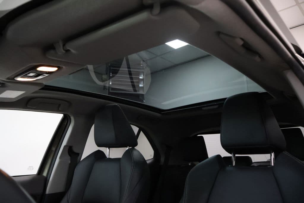 Toyota Yaris Cross 1.5 Hybrid Executive | 1e Eigenaar | Panodak thumbnail 14