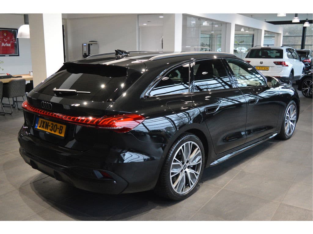 Audi A5 Avant 40 TDI 3X S-LINE navi keyless camera led 19 inch 204 pk !! thumbnail 4