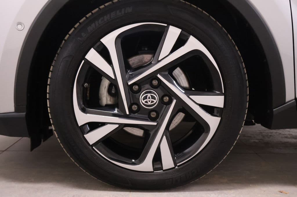 Toyota C-HR 1.8 Hybrid Dynamic | Dodehoekdetectie | PDC thumbnail 5