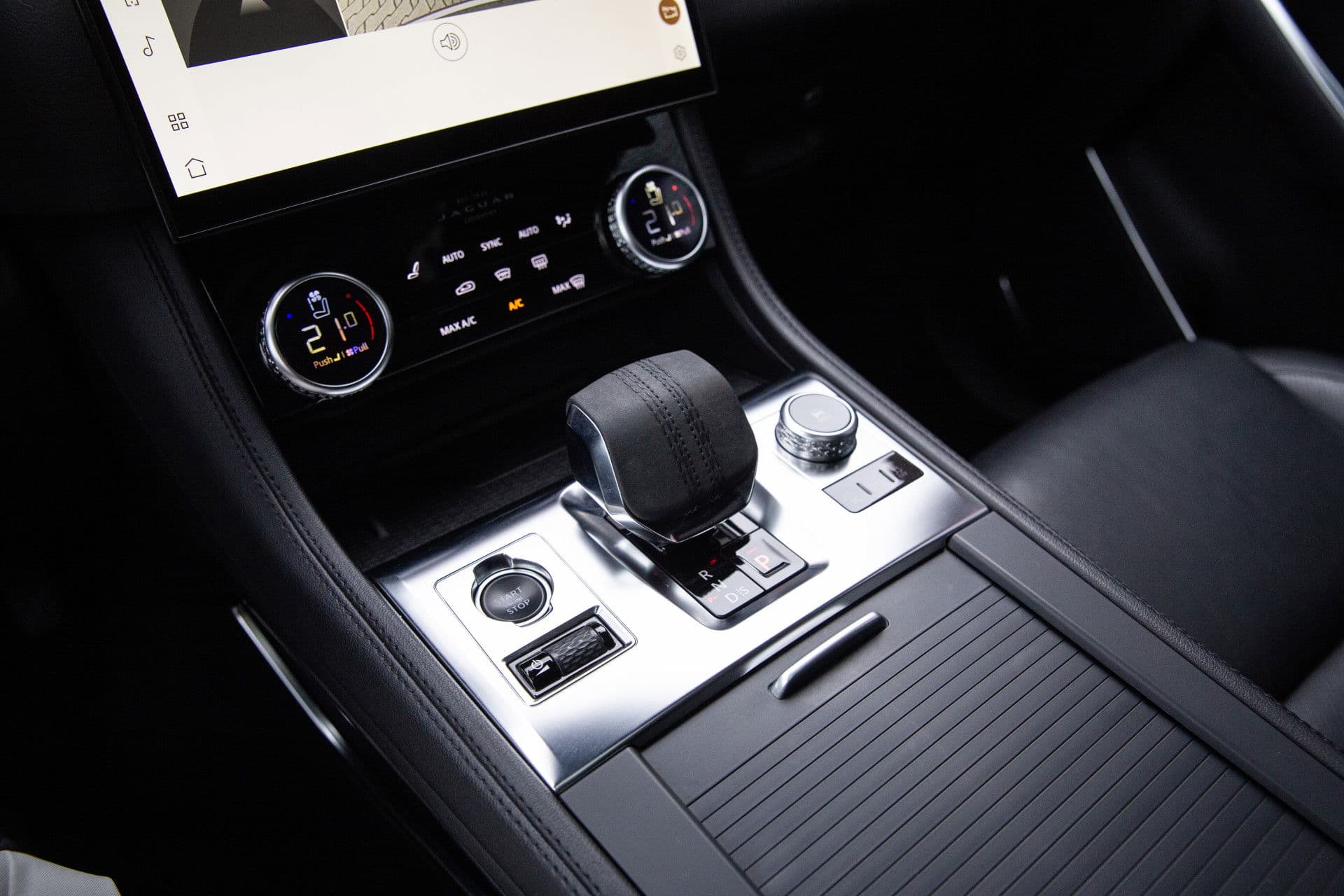 Jaguar F-Pace 2.0 P400e PHEV R-Dynamic SE , Panoramadak, Meridian, Head-up Display thumbnail 20