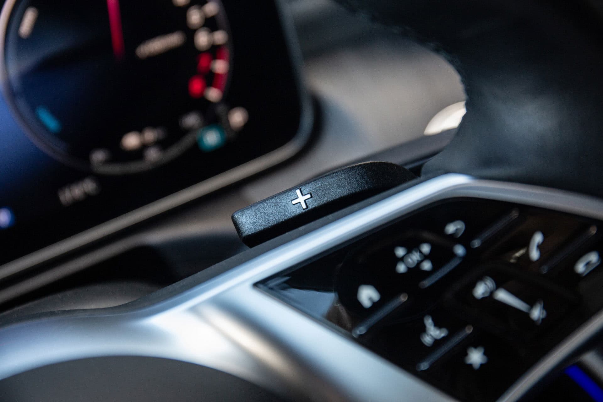 Mercedes-Benz C-Klasse Estate 300 e AMG Line , Panoramadak, Sfeerverlichting, 3D-camera, HUD thumbnail 24