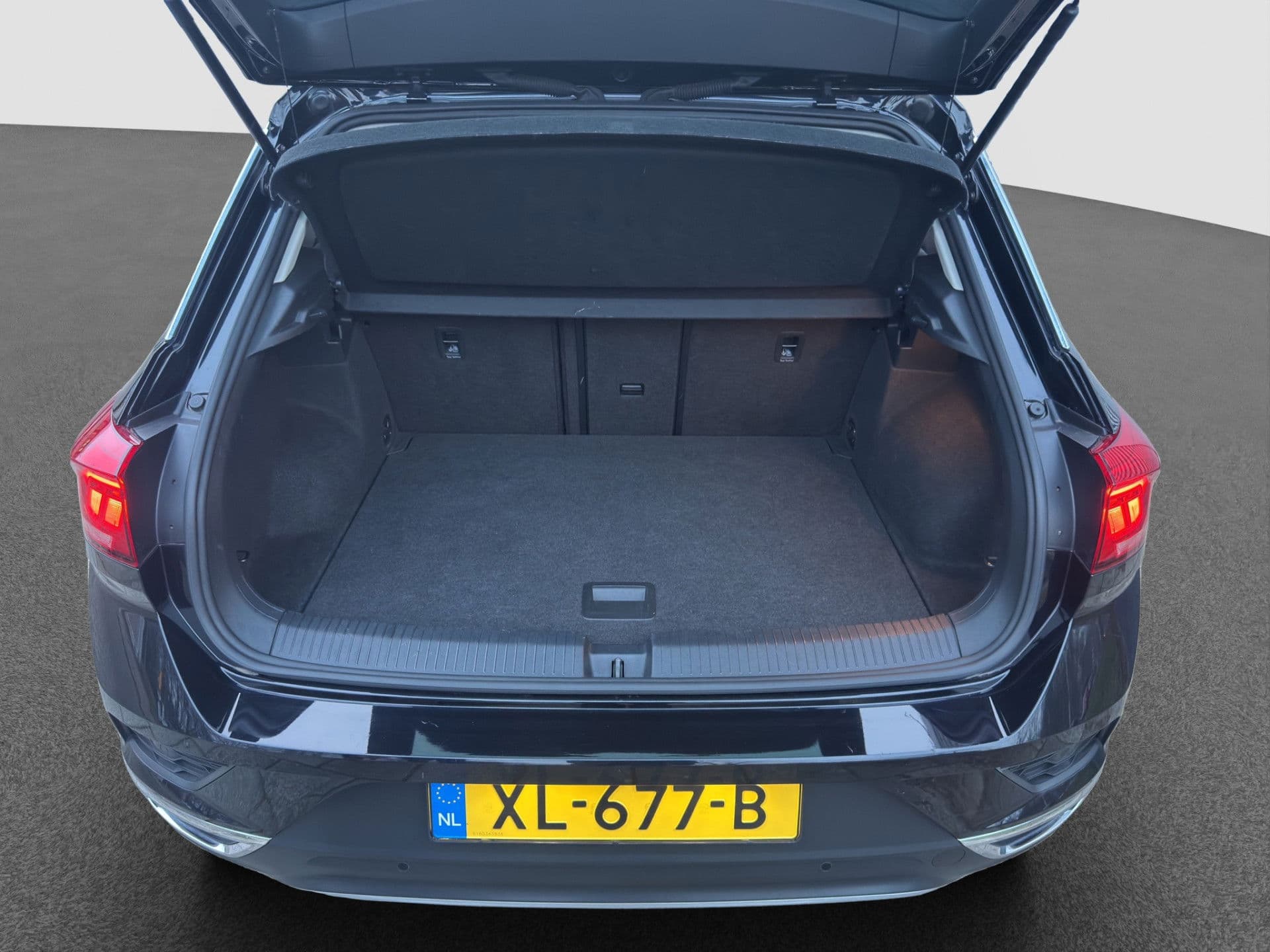 Volkswagen T-Roc 1.5 TSI Style | Adaptive | Apple Carplay | PDC | NL Auto thumbnail 25