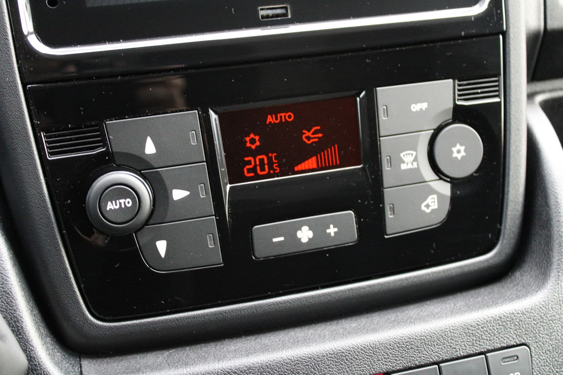 Opel Movano 33 2.2 CDTI 140pk L2H2 - Airco - Camera - Cruise - Blind Spot - 270 deuren - Rijklaar thumbnail 30