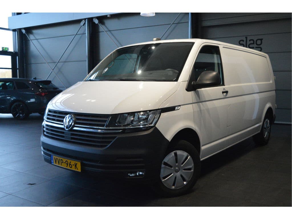 Volkswagen Transporter 2.0 TDI L2H1 navi airco cruise pdc trekhaak 110 pk !!