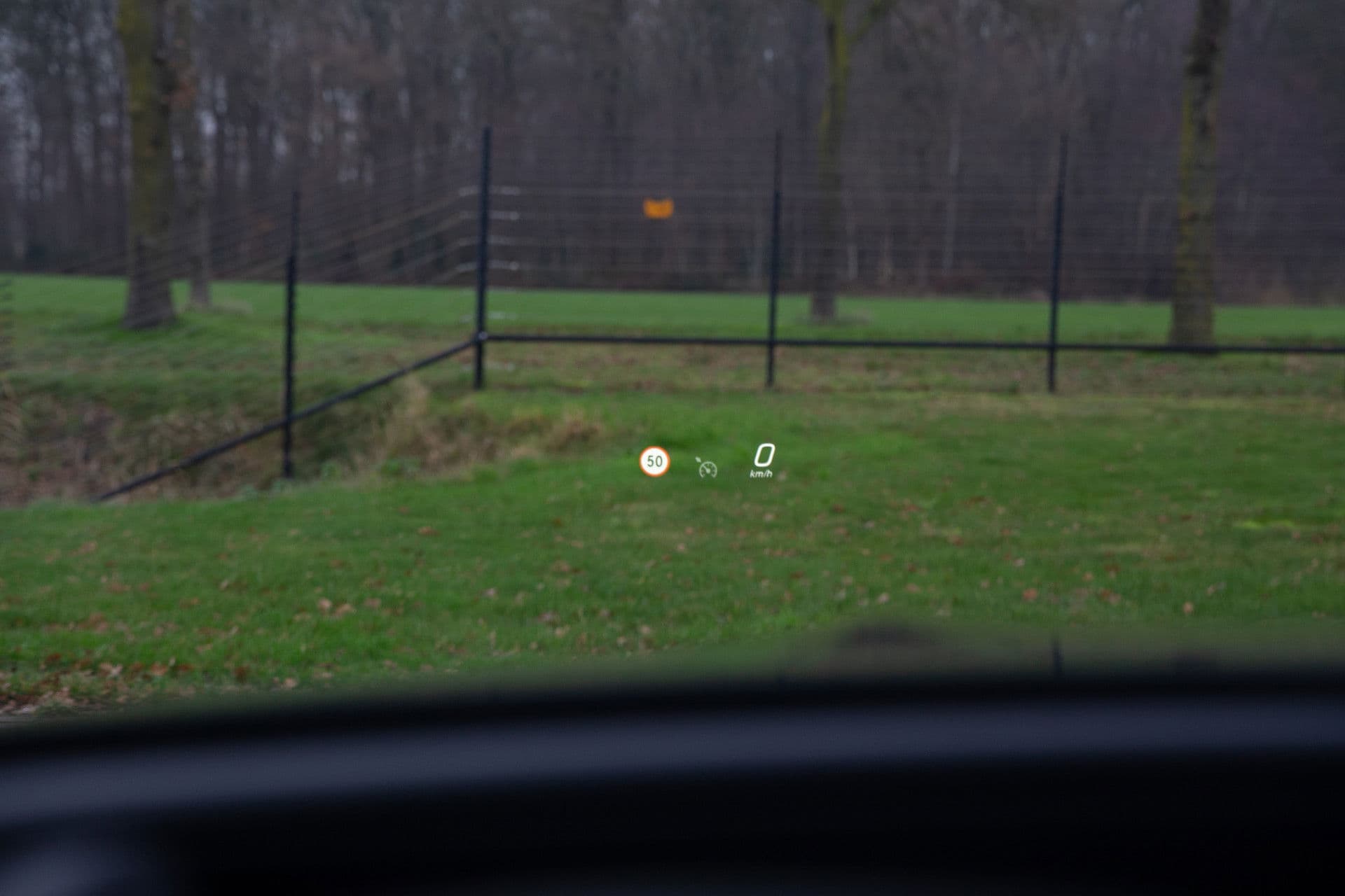 Mercedes-Benz C-Klasse Estate 200 Launch Edition AMG Line , Panoramadak, Sfeerverlichting, Burmester, 3D-camera, thumbnail 13