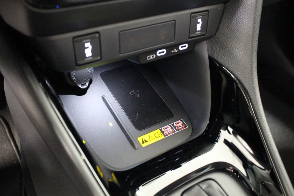 Toyota Yaris 1.5 Hybride 115 Dynamic met Comfort Pack thumbnail 23