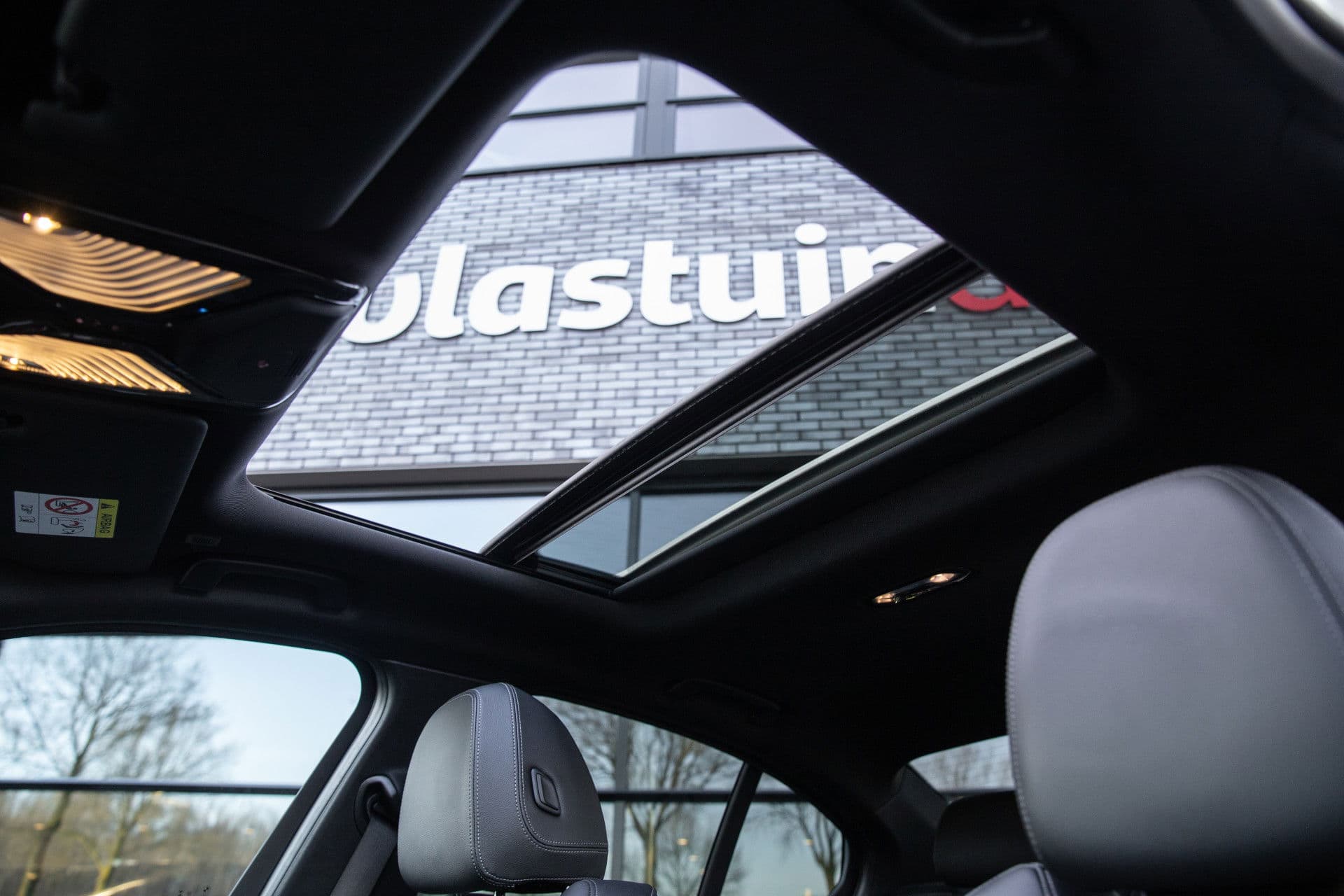 BMW 3-serie 320e Business Edition Plus , Panoramadak, Leer, Carplay, thumbnail 3