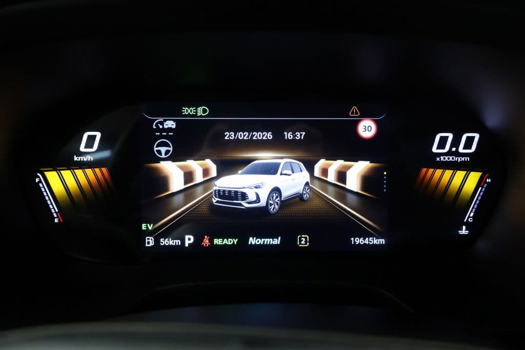 MG ZS Hybrid+ 1.5 Luxury thumbnail 14