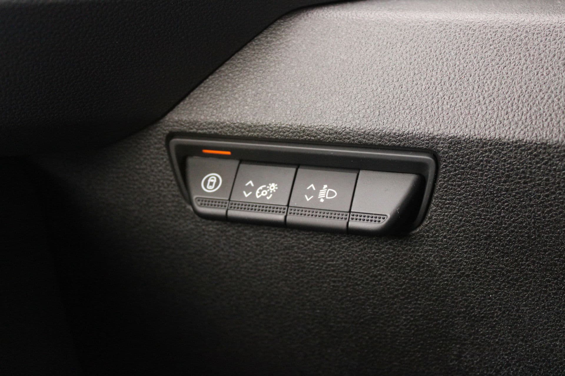 Renault Master T35 2.0 dCi 130 L2H2 Start 131pk - Cruise - PDC - LED - Carplay/Android - Rijklaar thumbnail 17