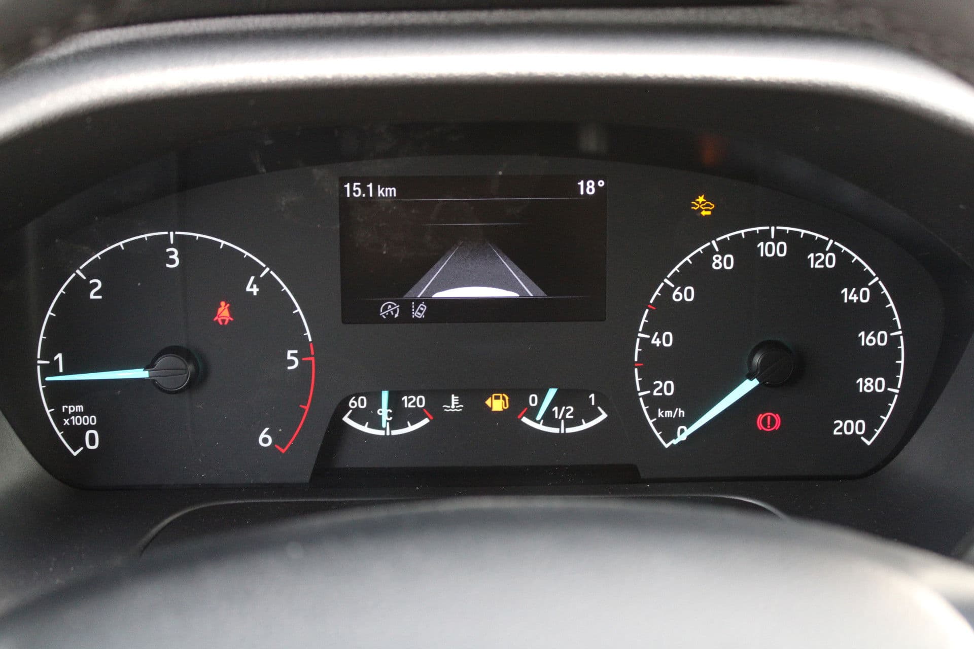 Ford Transit 350 2.0 TDCI L3H2 Trend 130pk Trend - Carplay - Android - 360 Camera - Climate - Cruise - Parkeersensoren - Rijklaar thumbnail 19