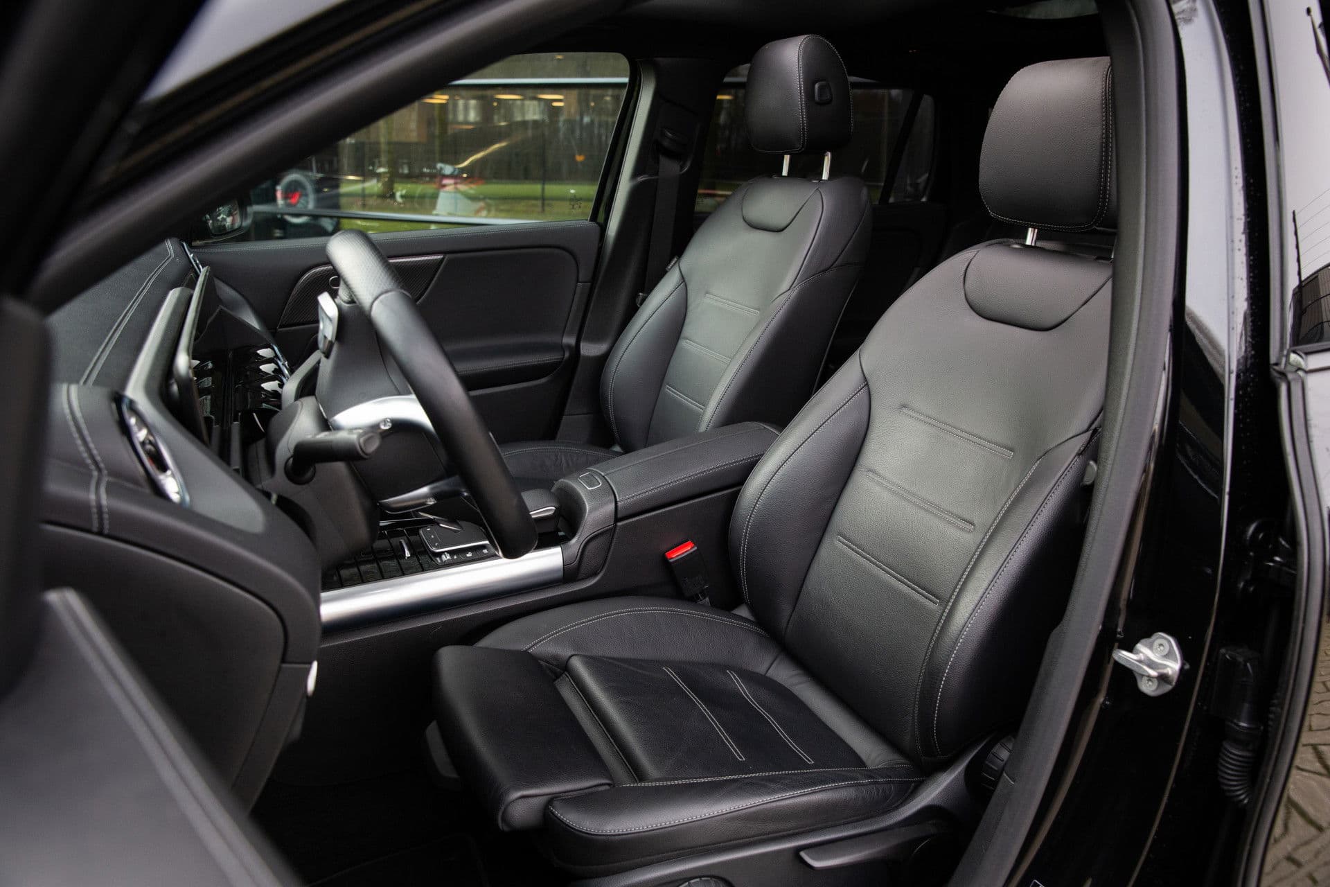 Mercedes-Benz GLA 250 e AMG Line , Panoramadak, Sfeerverlichting, Achteruitrijcamera, thumbnail 4