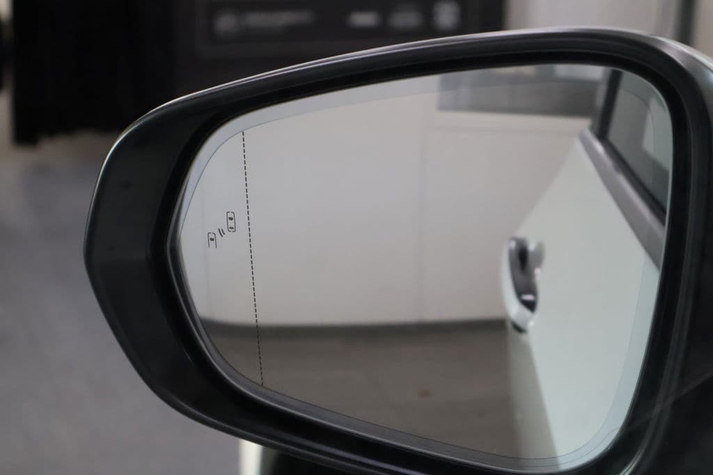 Lexus NX 450h+ AWD Luxury Line | Explorer Pack thumbnail 6