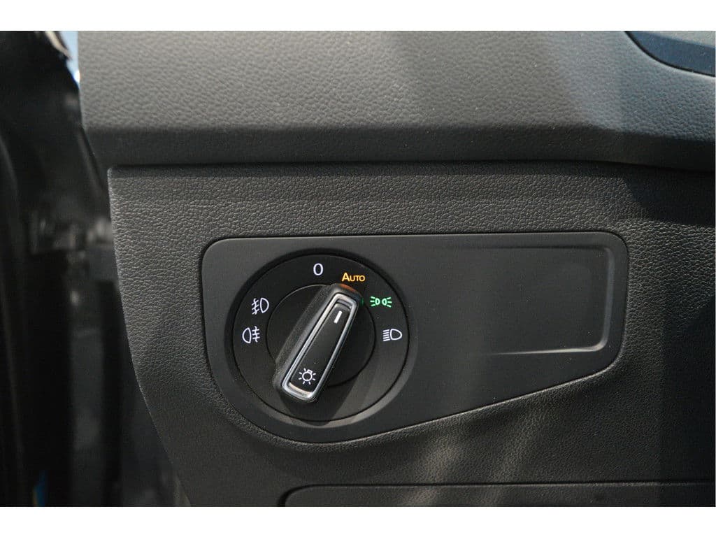 Volkswagen Tiguan 1.5 TSI ACT R-LINE navi camera leer pano trekhaak !! thumbnail 21