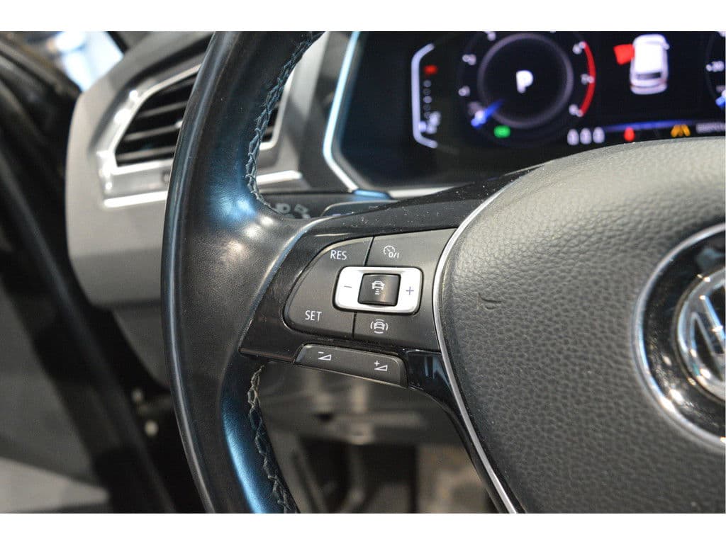 Volkswagen Tiguan 1.5 TSI ACT R-LINE navi camera leer pano trekhaak !! thumbnail 19