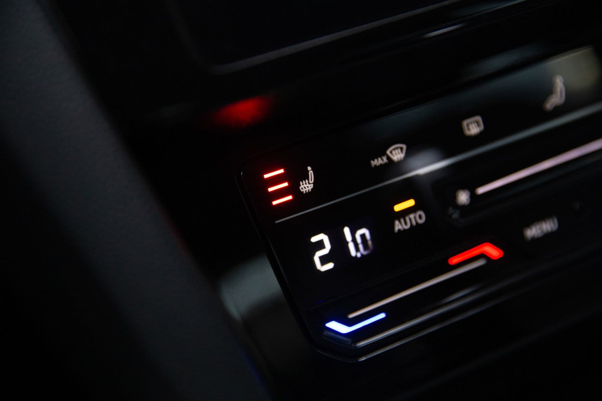 Volkswagen Passat Variant 1.5 TSI Elegance , Adap. cruise, Head-up display, thumbnail 18