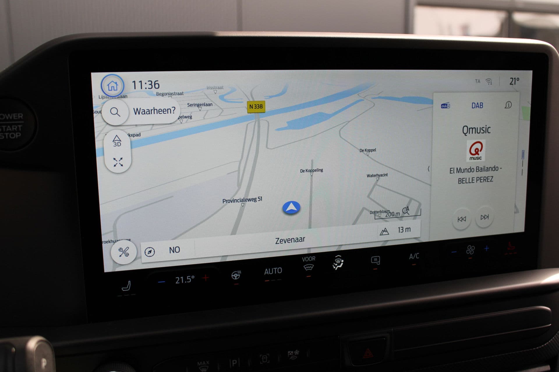 Ford Transit Custom 320 2.5 PHEV L2H1 Trend 232pk - 5 jaar GARANTIE - 2x Schuifdeur - Adaptive Cruise - Blind Spot - Navigatie - Camera - Verwarmd Stuur - Rijklaar thumbnail 16