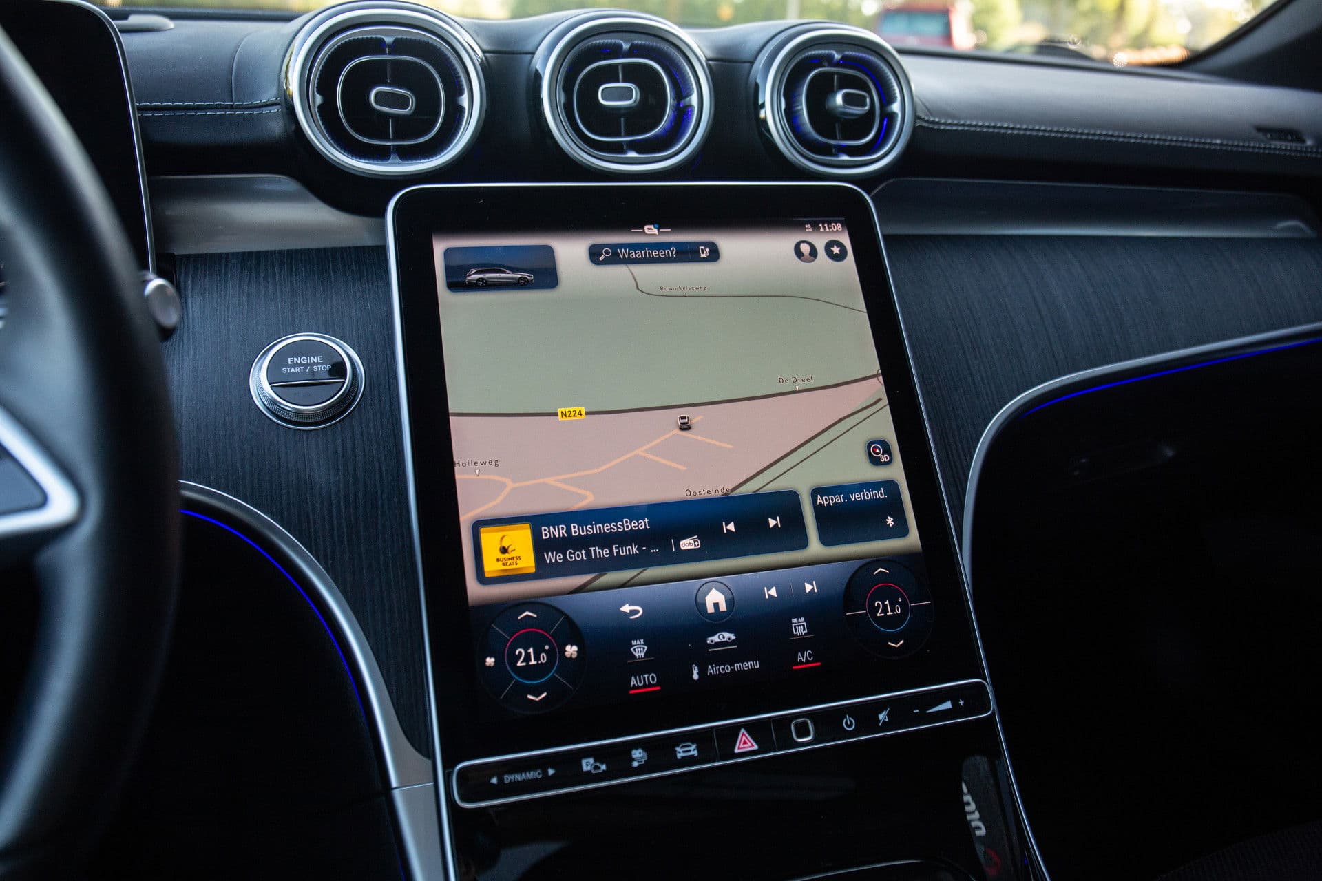 Mercedes-Benz C-Klasse Estate 300 e AMG Line , Panoramadak, Sfeerverlichting, 3D-camera, HUD thumbnail 13