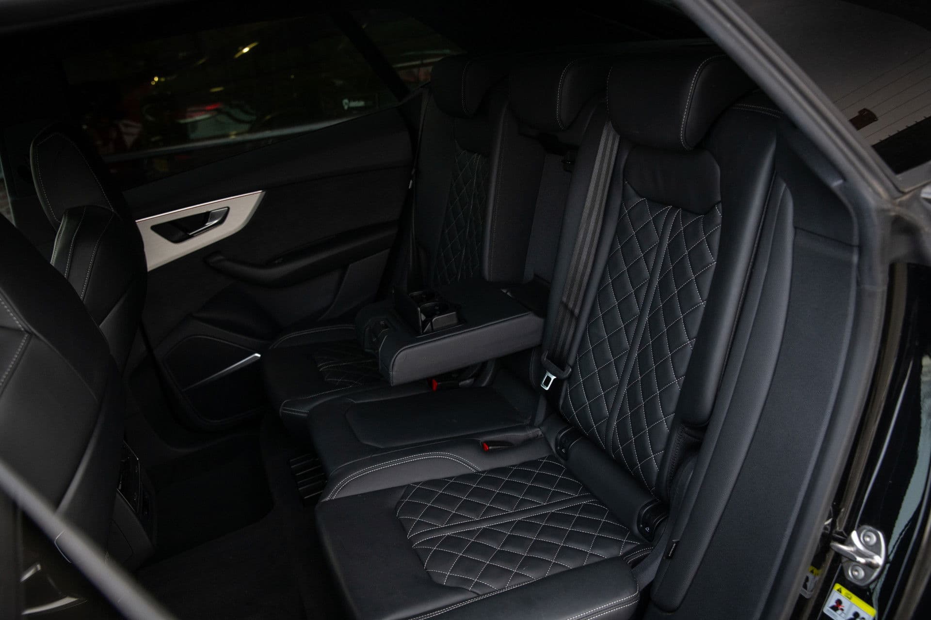 Audi Q8 55 TFSI e quattro Pro Line Advanced , RS-zetels, 3D-camera, Luchtvering, Head-up display, Apple Carplay, thumbnail 11