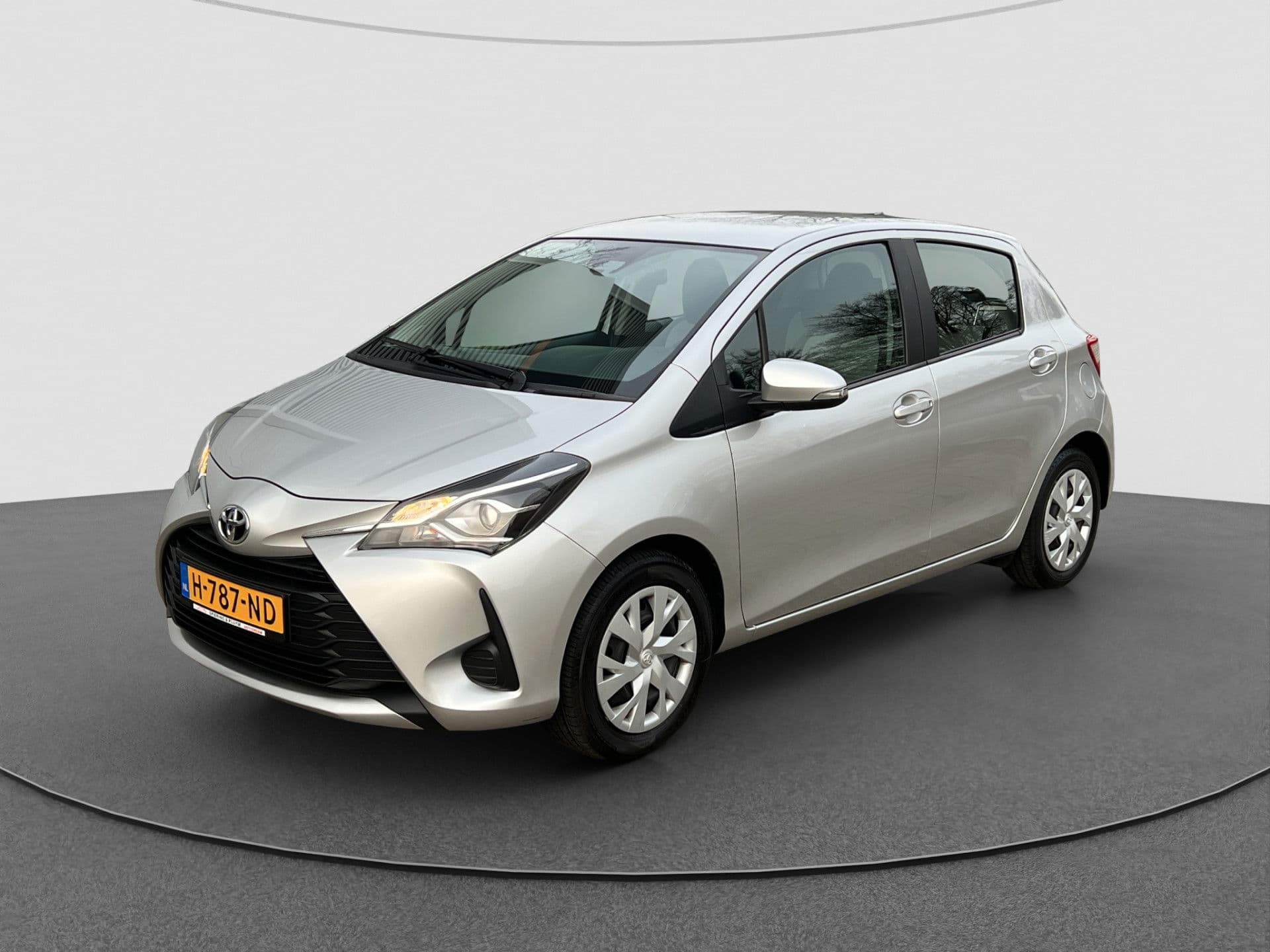 Toyota Yaris 1.5 VVT-i Active | Navi | Camera | Sport | thumbnail 8