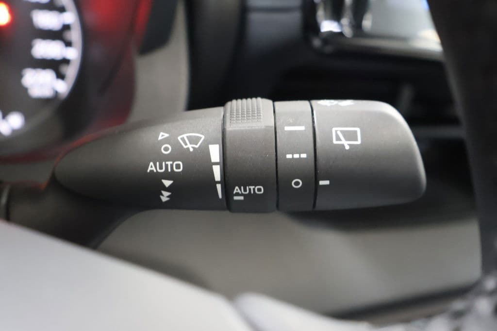 Mazda 2 Hybrid 1.5 Centre-line | LMV | Apple Car Play thumbnail 21