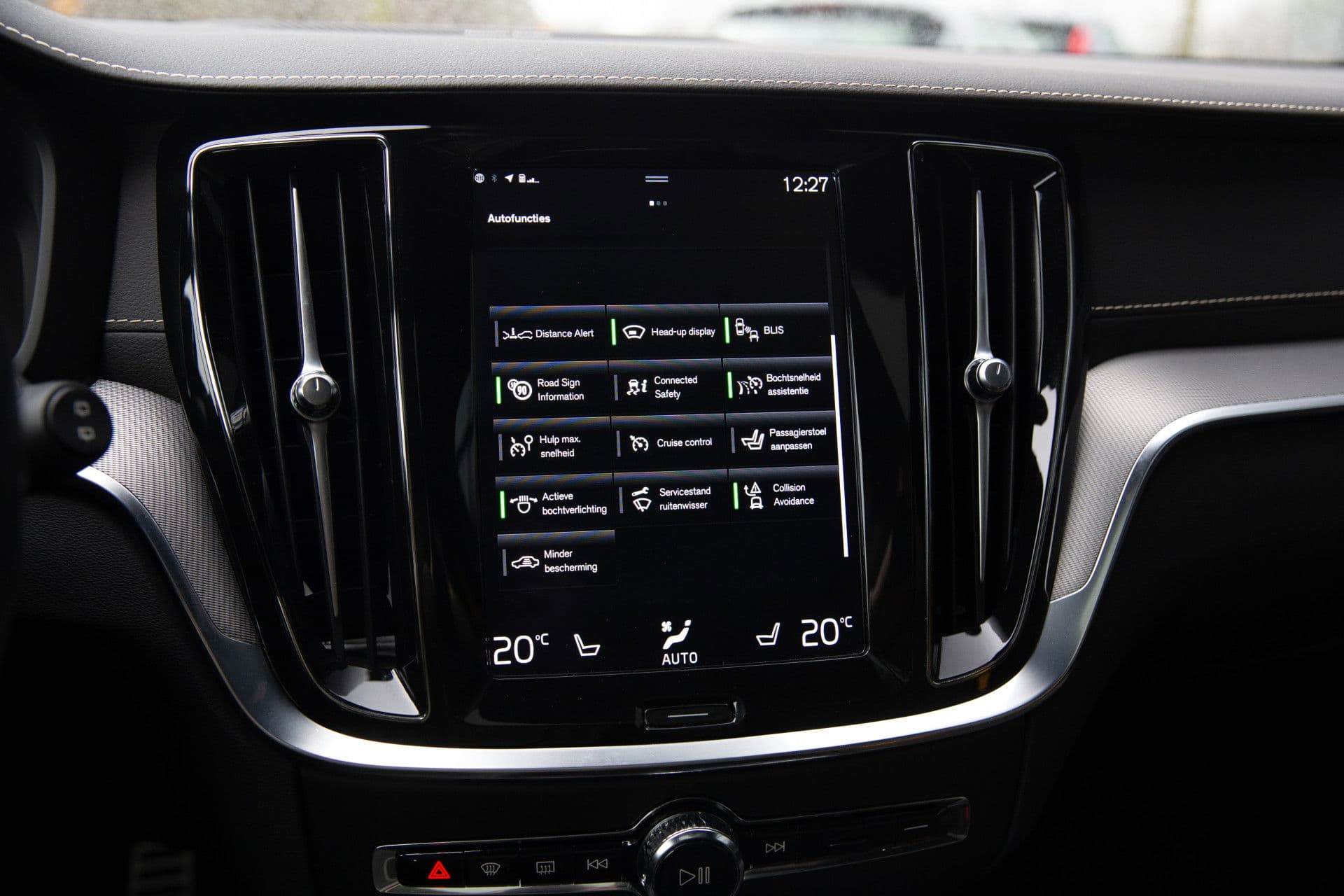 Volvo V60 2.0 T8 AWD Polestar Engineered , NL-Auto, Panoramadak, 360-camera, Harman&Kardon, HUD thumbnail 17