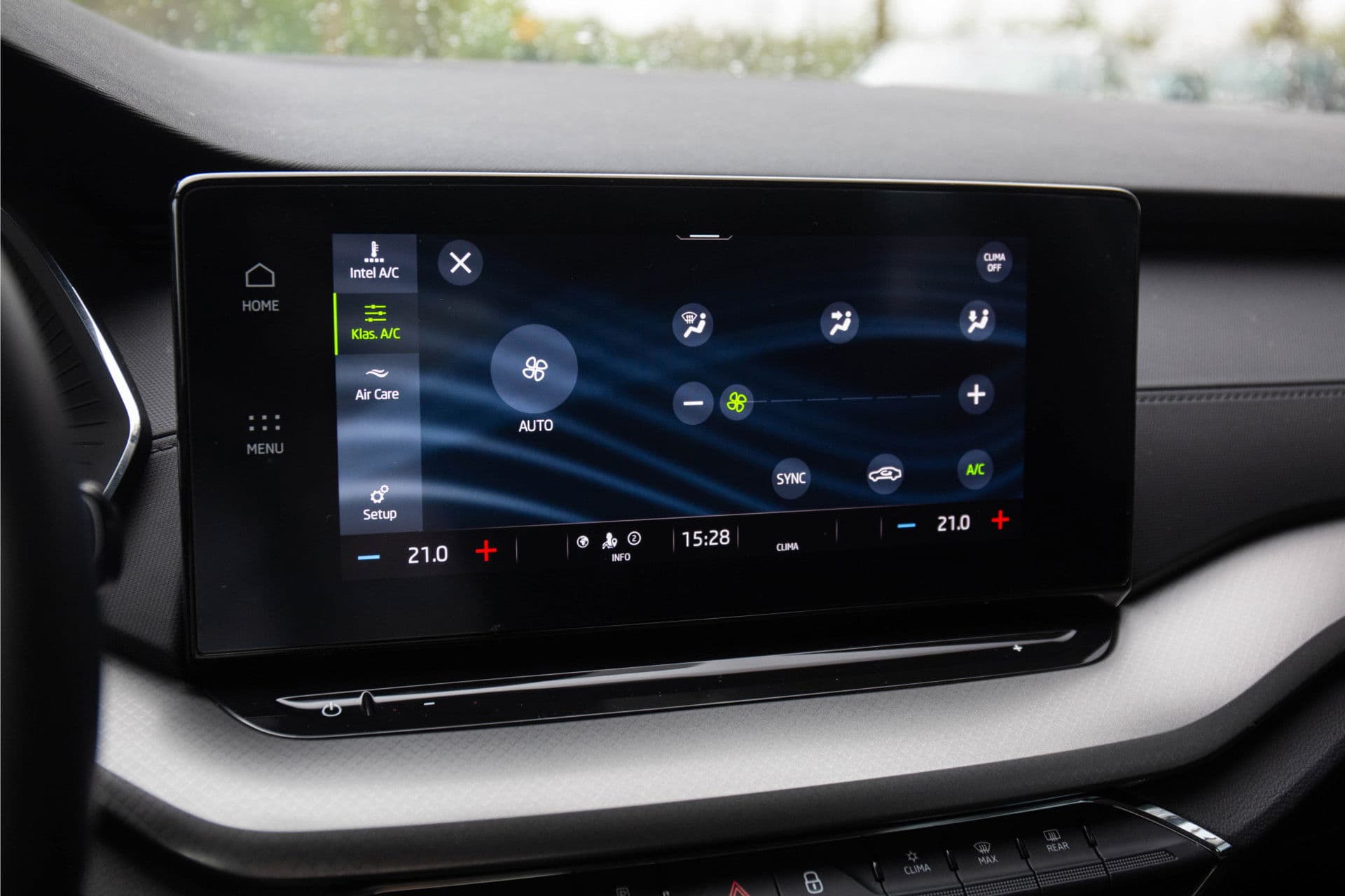 Škoda Octavia Combi 1.0 e-TSI Business Edition , Virtual cockpit, Cruise, Carplay, NL-Auto, thumbnail 16