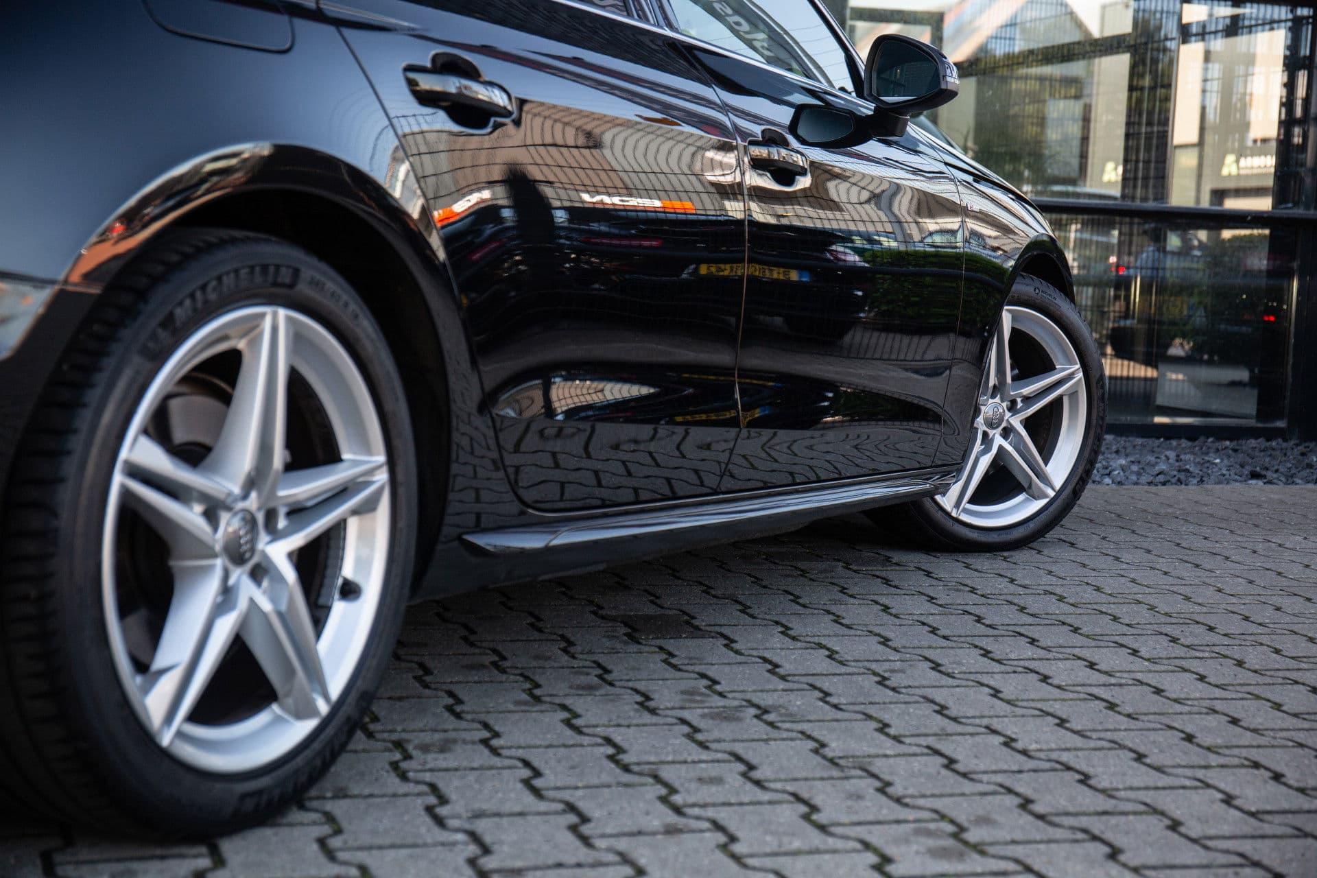 Audi A4 Avant 35 TFSI Launch edition Sport S-line , Automaat, Sfeerverlichting, NL-auto thumbnail 5