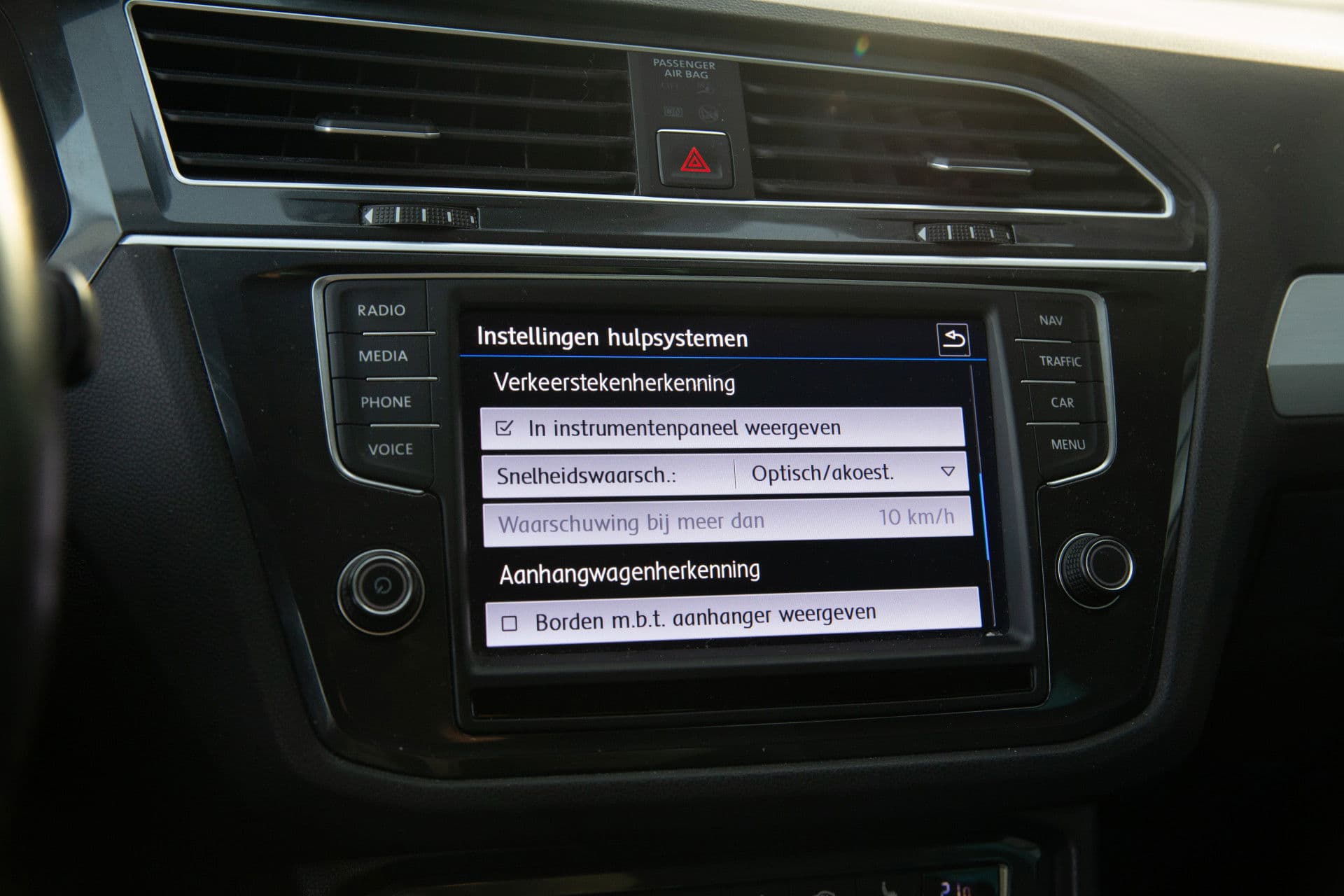 Volkswagen Tiguan 1.4 TSI ACT Comfortline Business , Trekhaak, Stoelverwarming, thumbnail 15