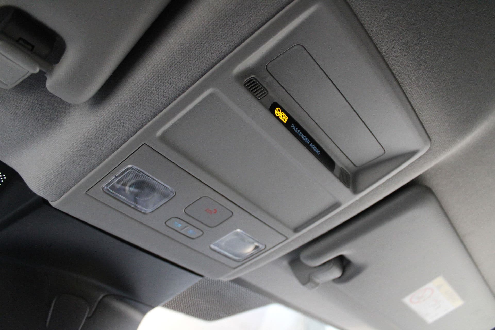 Ford Transit Custom 320 2.5 PHEV L2H1 Limited 232pk - 2x Schuifdeur - Trekhaak - Stoel/Stuurverwarming - ACC - Blindspot - Keyless - Rijklaar thumbnail 37