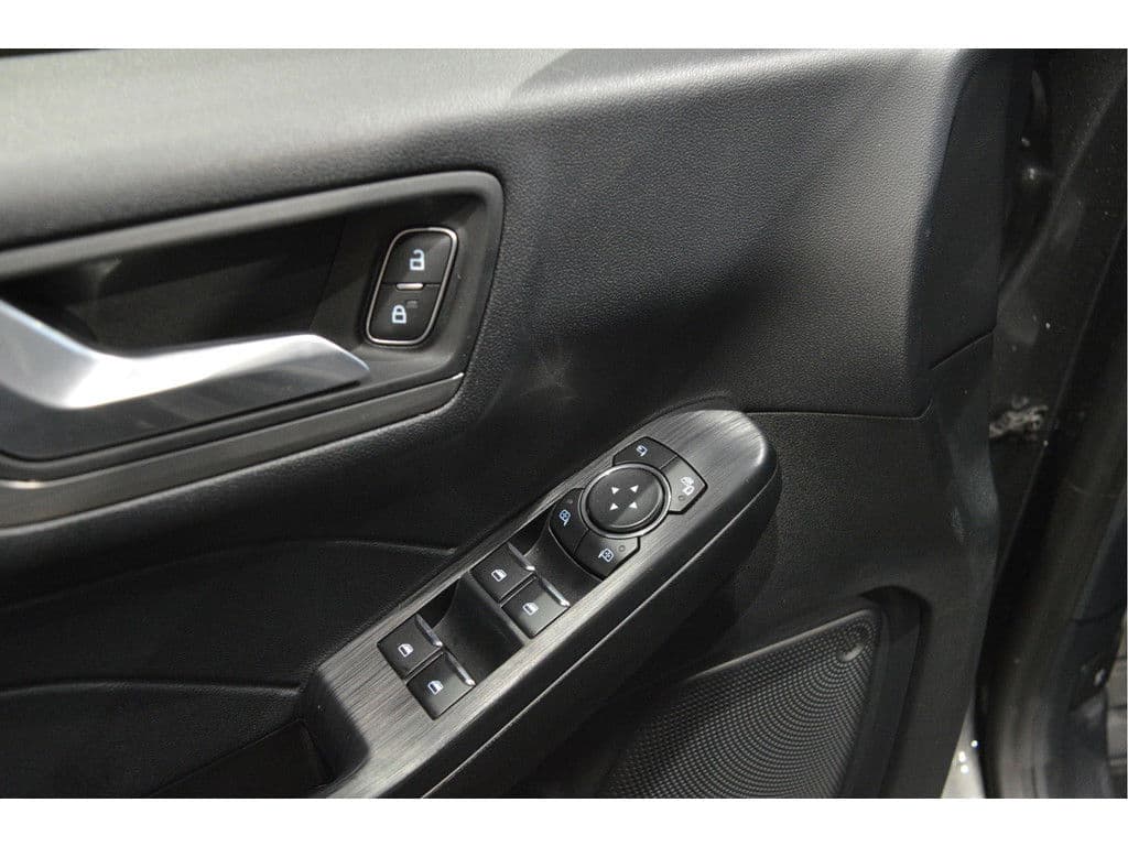 Ford Kuga 2.5 PHEV Titanium X navi pano head up trekhaak 18 inch !! thumbnail 17