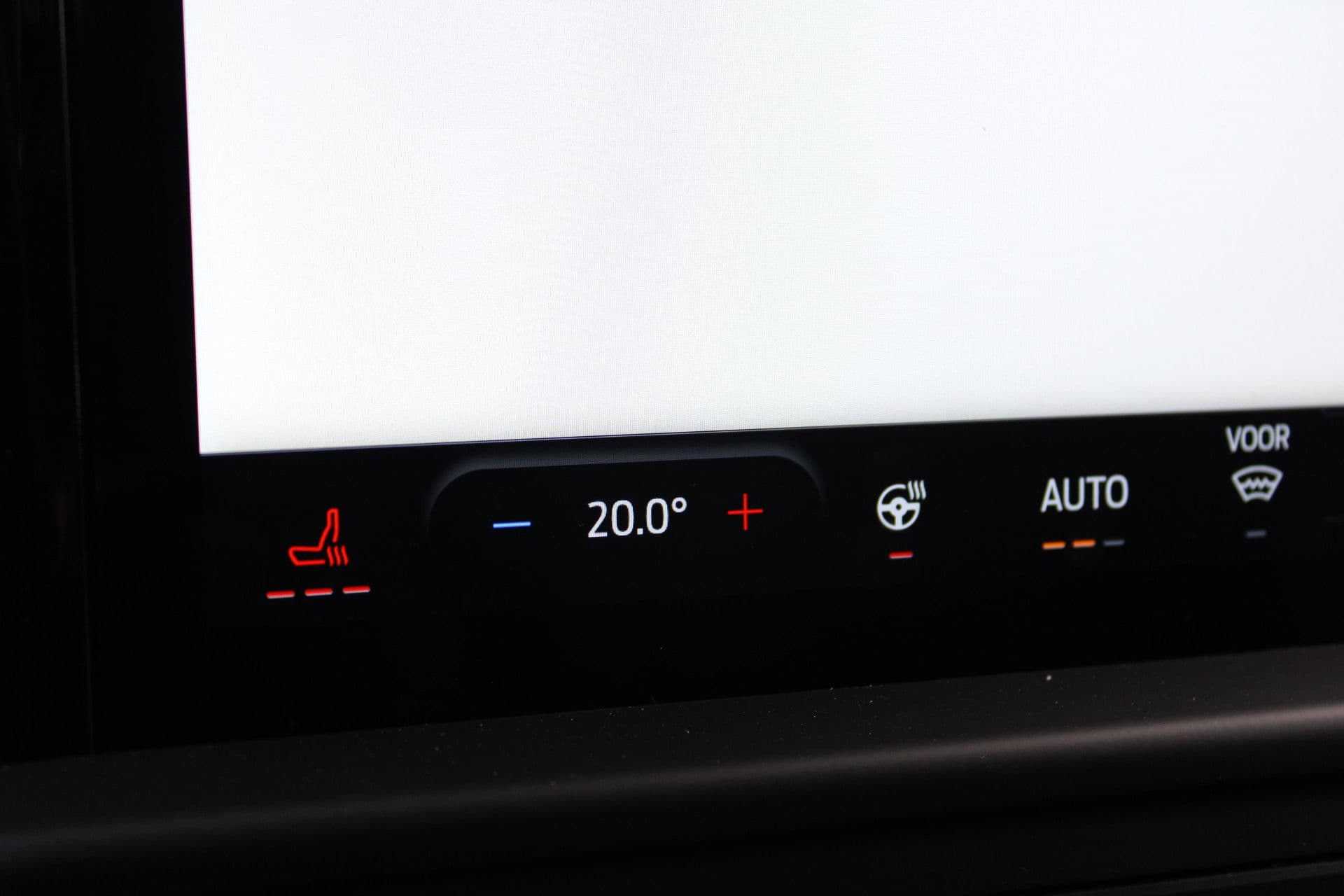 Ford Transit Custom 320 2.0 TDCI L2H1 Limited 150pk - Adaptive Cruise - Verwarmd stuur - Blind spot - Navigatie - Camera - Draadloos laden - Rijklaar thumbnail 18