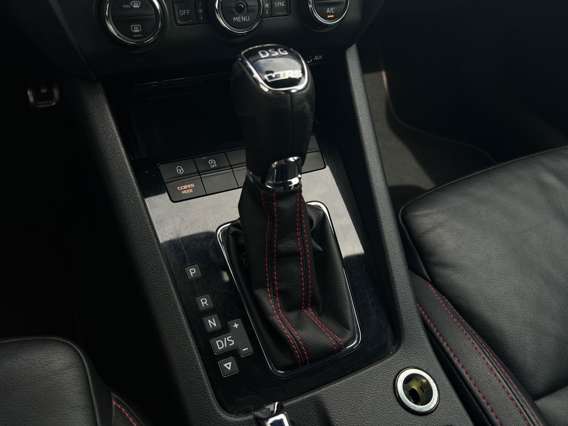 Škoda Octavia Combi 2.0 TSI RS 230 | Memory Stoelen | Stoelverw. | thumbnail 21