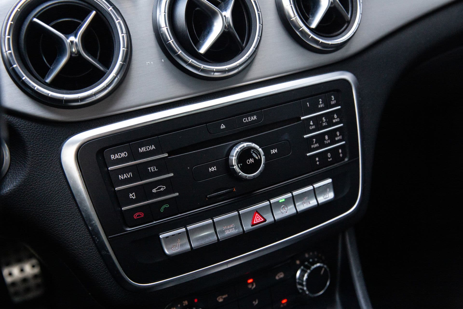 Mercedes-Benz CLA-Klasse 180 Business Solution AMG Upgrade Edition , Achteruitrijcamera, Stoelverwarming, thumbnail 16