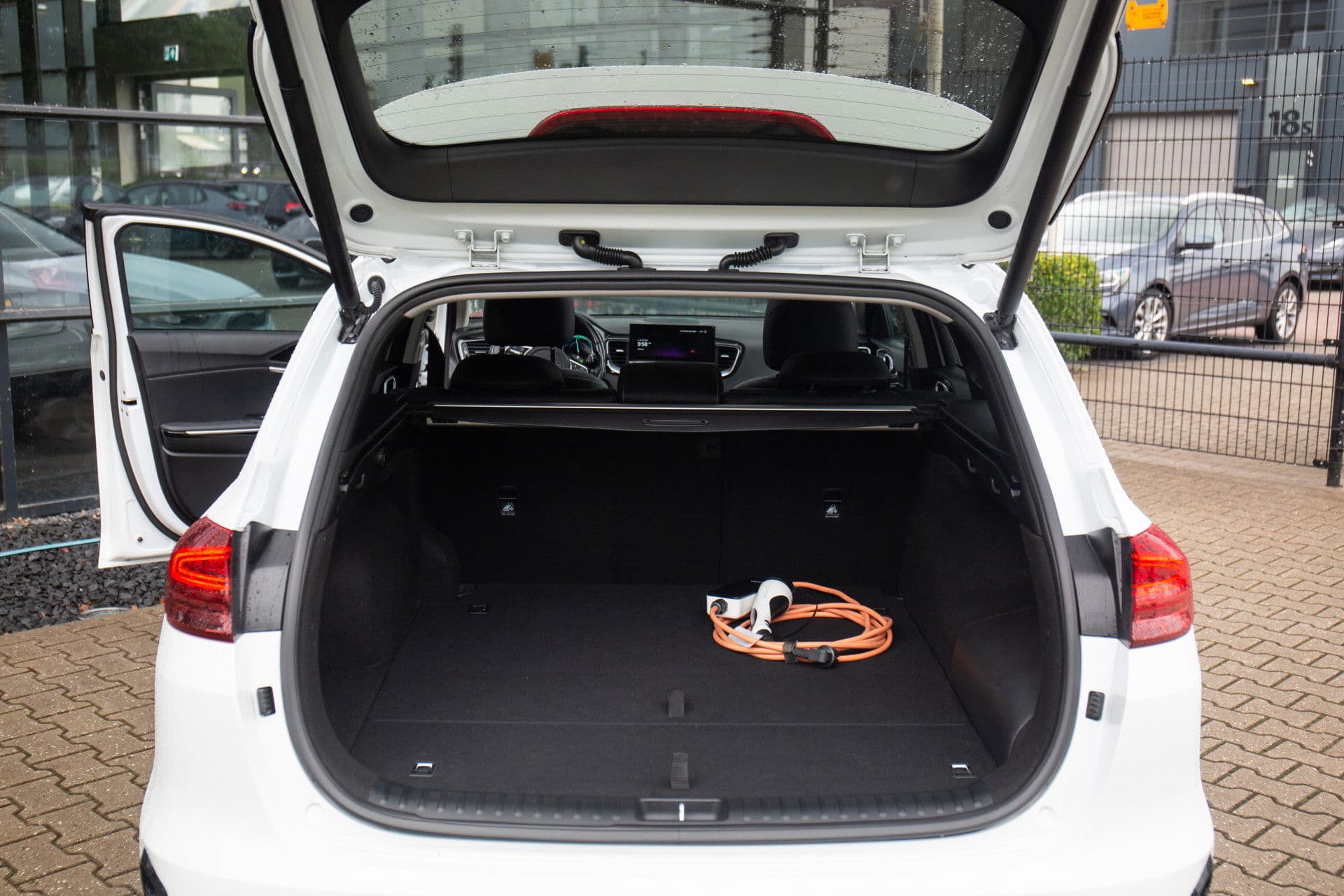 Kia Ceed Sportswagon 1.6 GDI PHEV ExecutiveLine , Adaptive cruise, Panoramadak, Leder, Vol! thumbnail 28