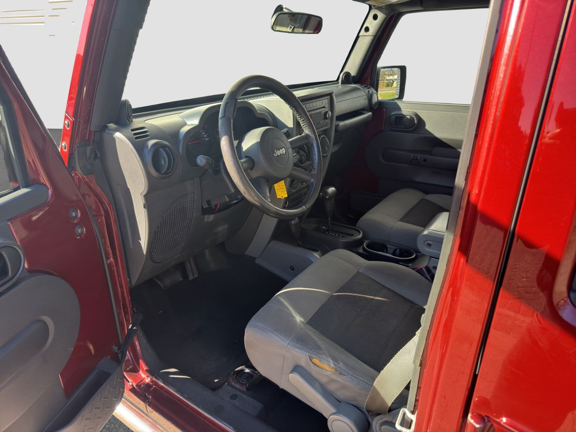 Jeep Wrangler Unlimited 2.8 CRD High Sport EX BMP | Trekhaak | Cruise | 4X4 | Euro4 thumbnail 3