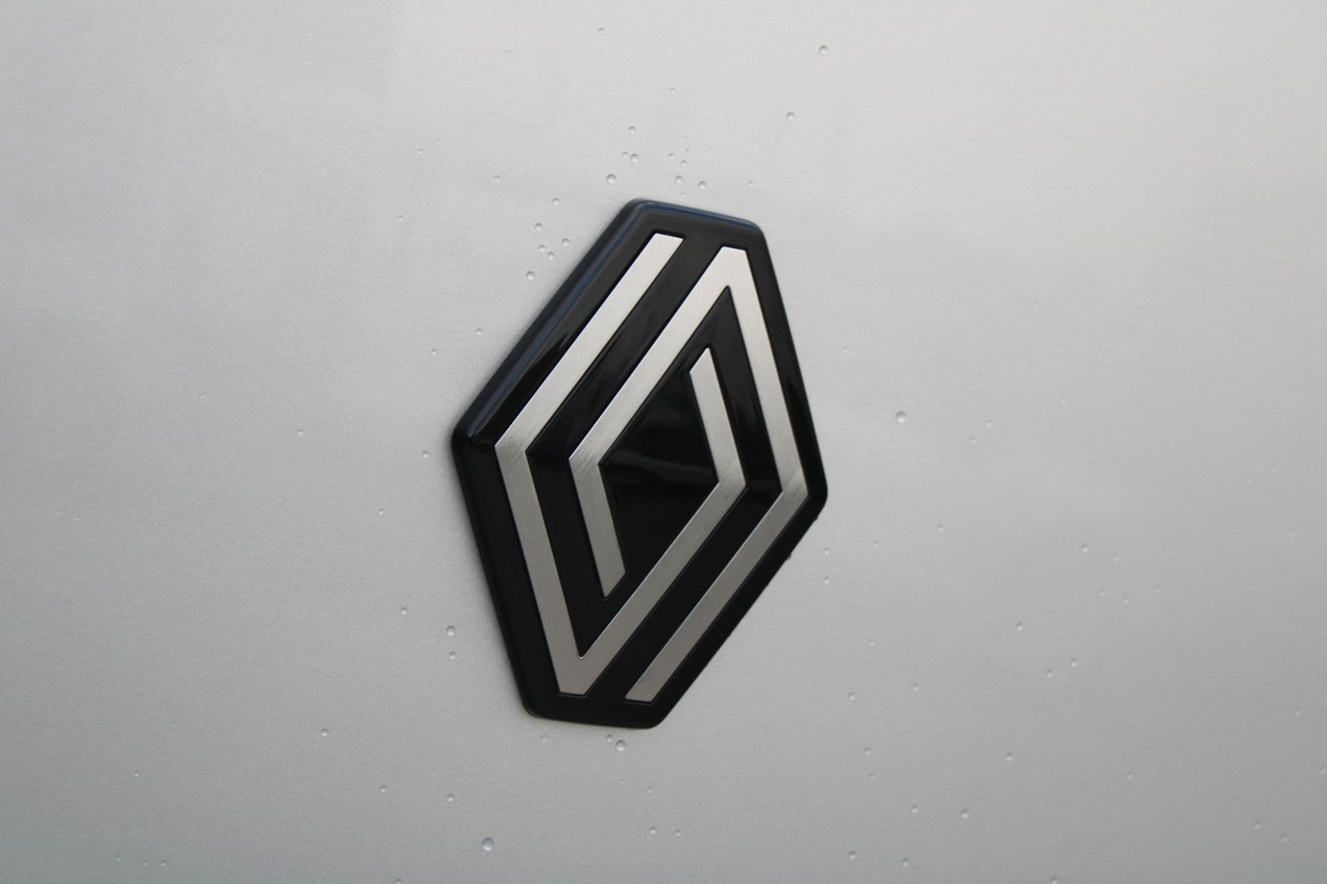 Renault Master T35 2.0 dCi 170pk L2H2 Extra - Navigatie - Camera - 270 gr deuren - Parkeersensoren - Draadloos laden - Rijklaar thumbnail 36