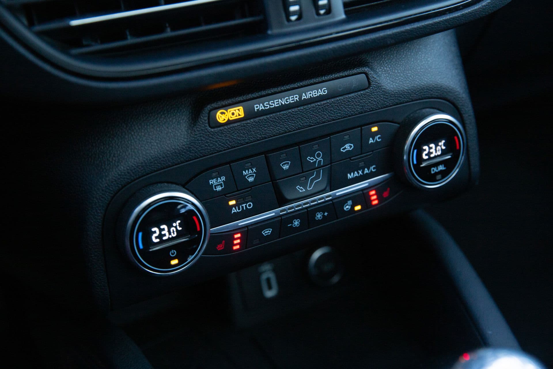 Ford Focus 1.0 EcoBoost ST Line Business , Panoramadak, B&O, Keyless entry, thumbnail 20