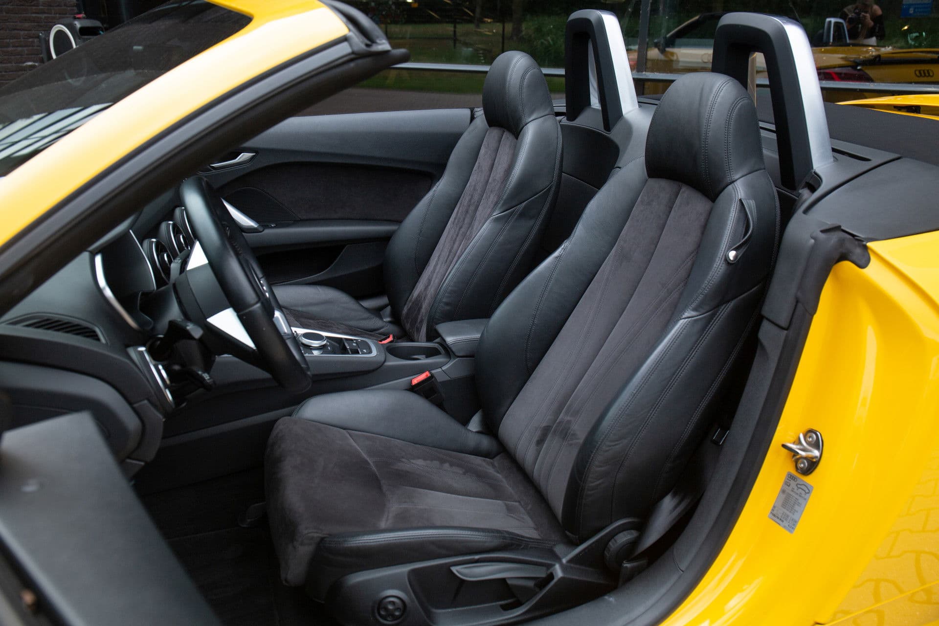 Audi TT Roadster 1.8 TFSI Pro Line S , Vegas yellow/geel, Stoelverwarming, thumbnail 7