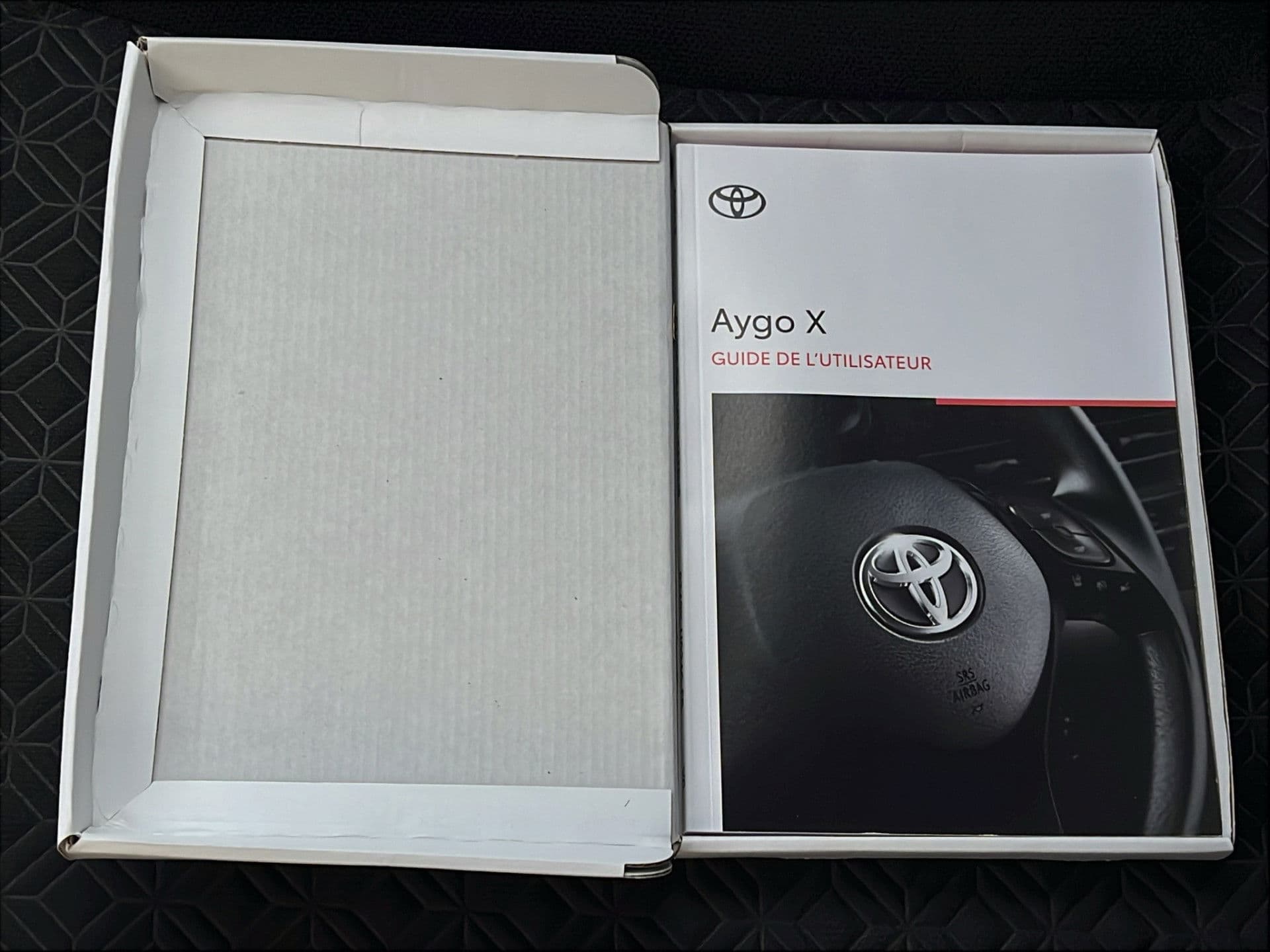 Toyota Aygo X 1.0 VVT-i MT Envy | Adaptive | Lane assist | Carplay | Keyless thumbnail 30