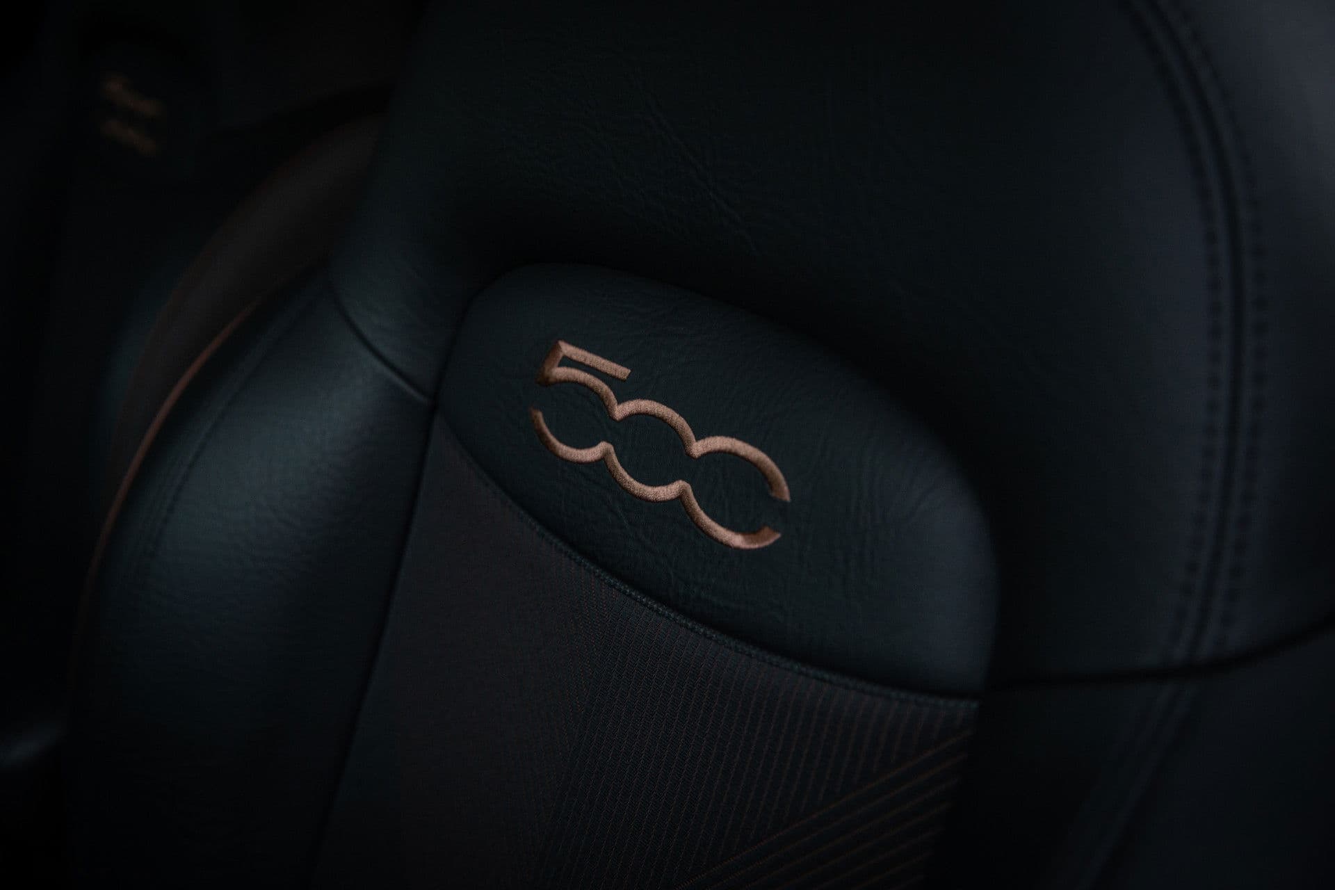 Fiat 500X Cross 1.3 GSE (eco) City Cross Opening Edition , Stoelverwarming, Half leder, Climate control thumbnail 4